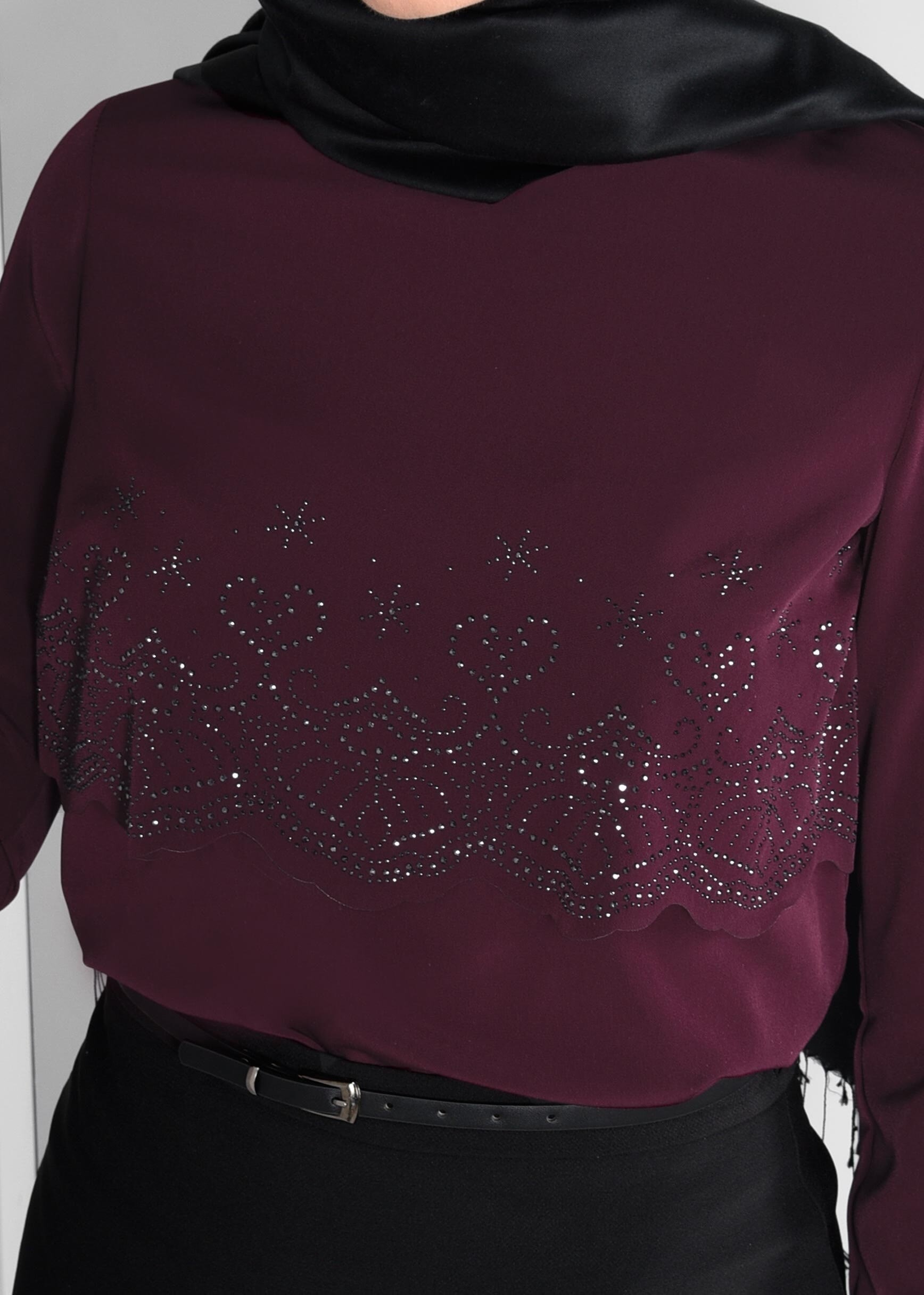 Tesettür giyim MÜRDÜM TAŞ BASKILI KREP BLUZ 4690