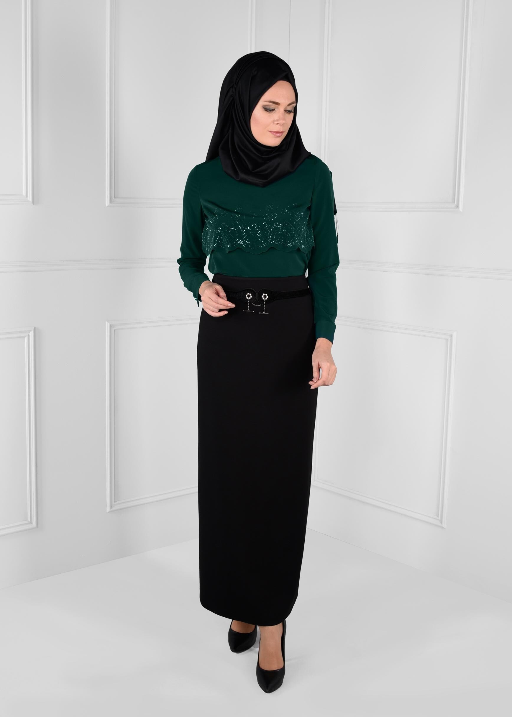 Tesettür giyim YEŞİL TAŞ BASKILI KREP BLUZ 4690