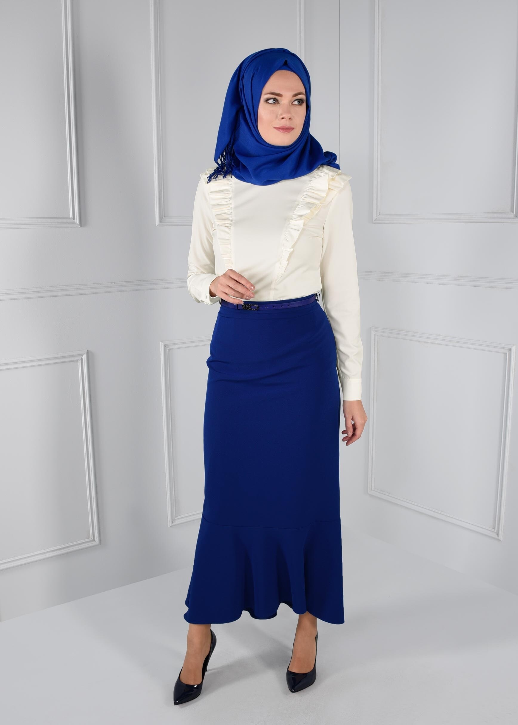 Tesettür giyim BEYAZ FIRFIRLI FERMUARLI BLUZ 4715