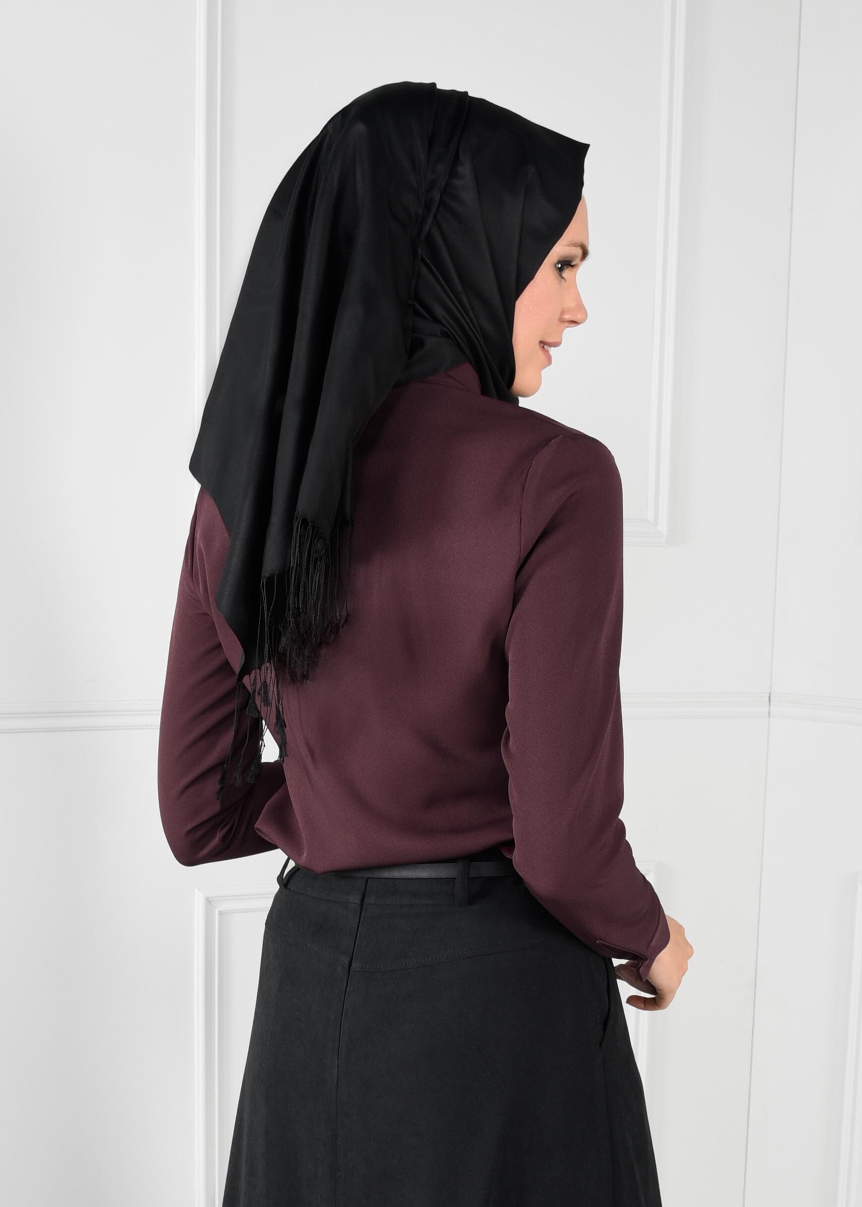 Tesettür giyim MÜRDÜM DÜĞMELİ FIRFIR DETAYLI BLUZ 4716