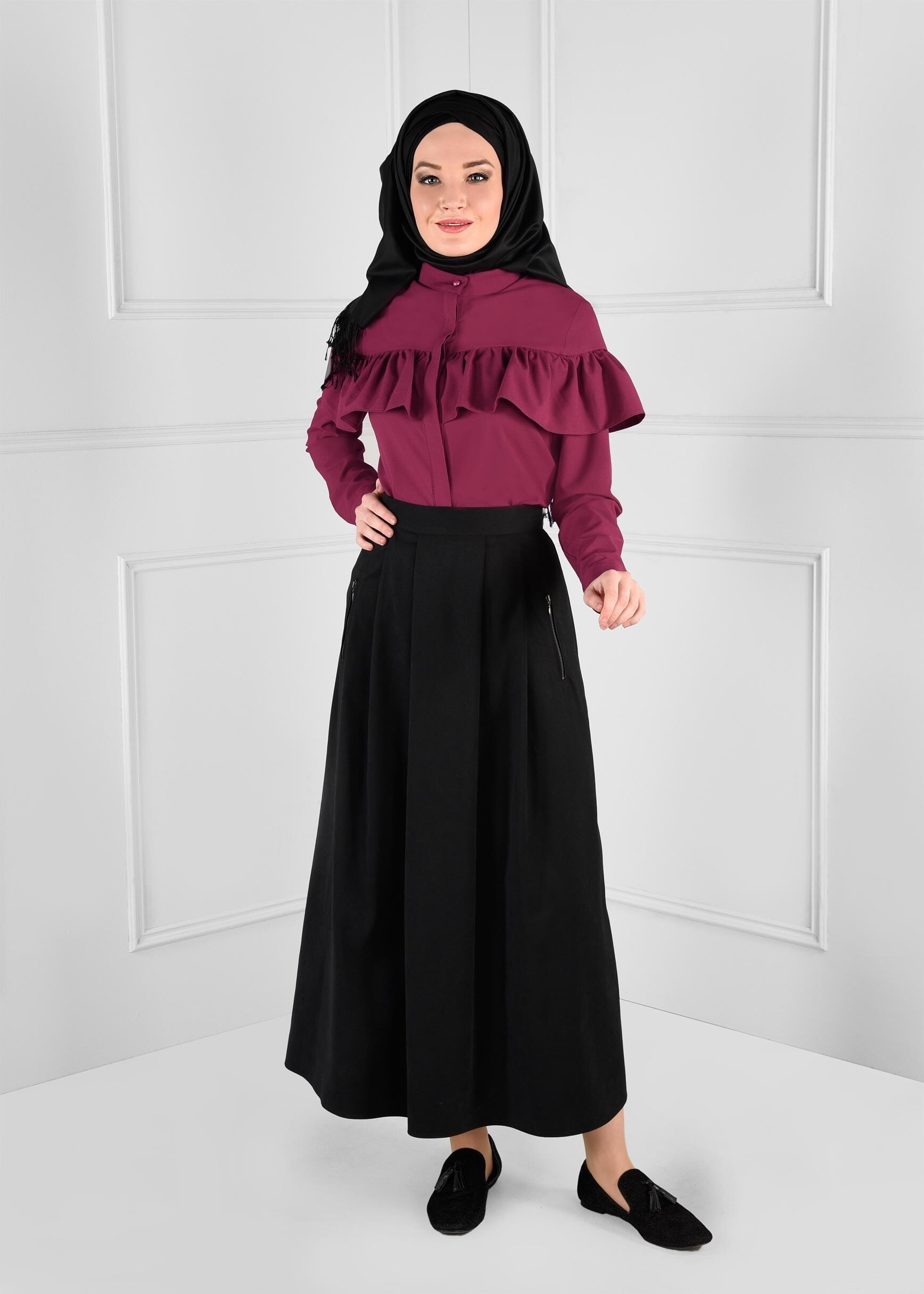 Tesettür giyim FUŞYA YAKASI DÜĞMELİ VOLAN DETAYLI BLUZ 4766