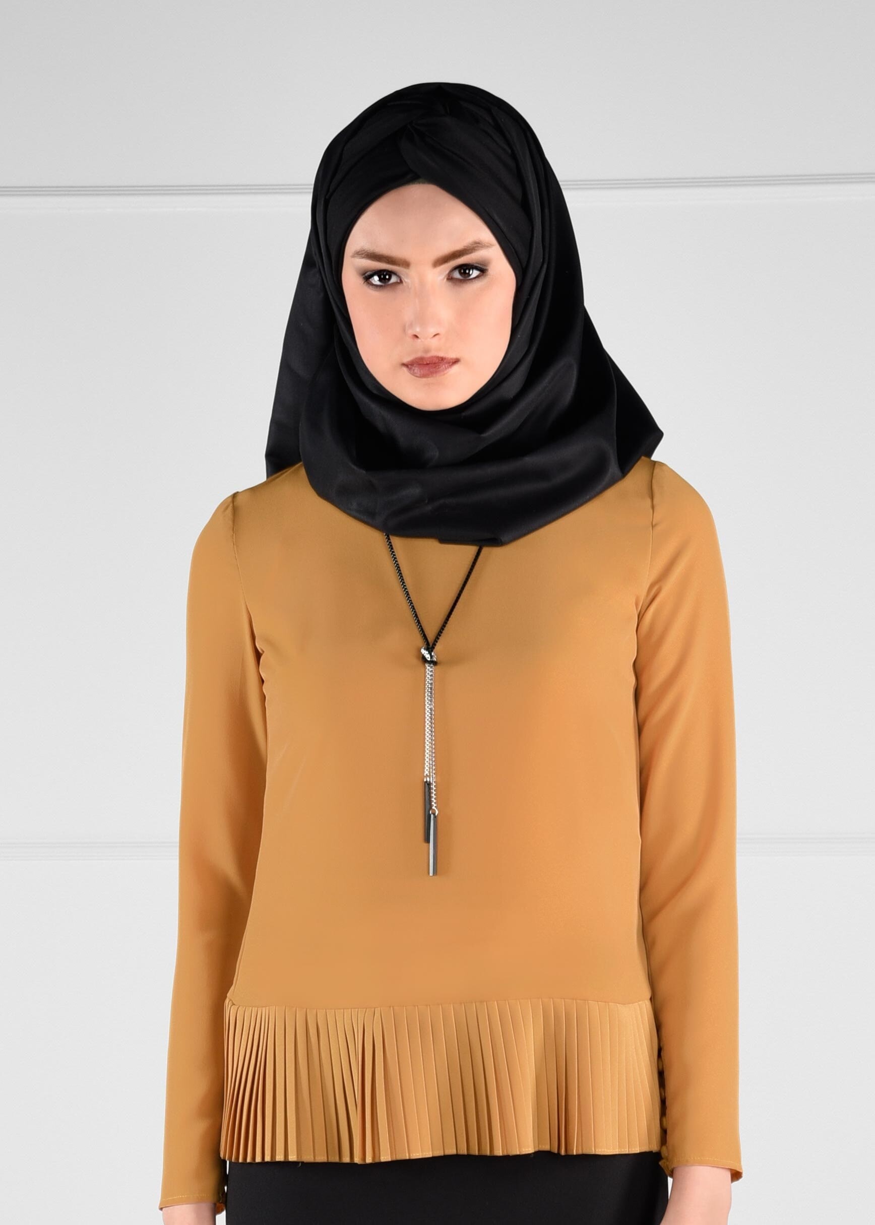 Tesettür giyim SARI MANŞETLERİ DÜĞME DETAYLI PİLİSELİ BLUZ 4784