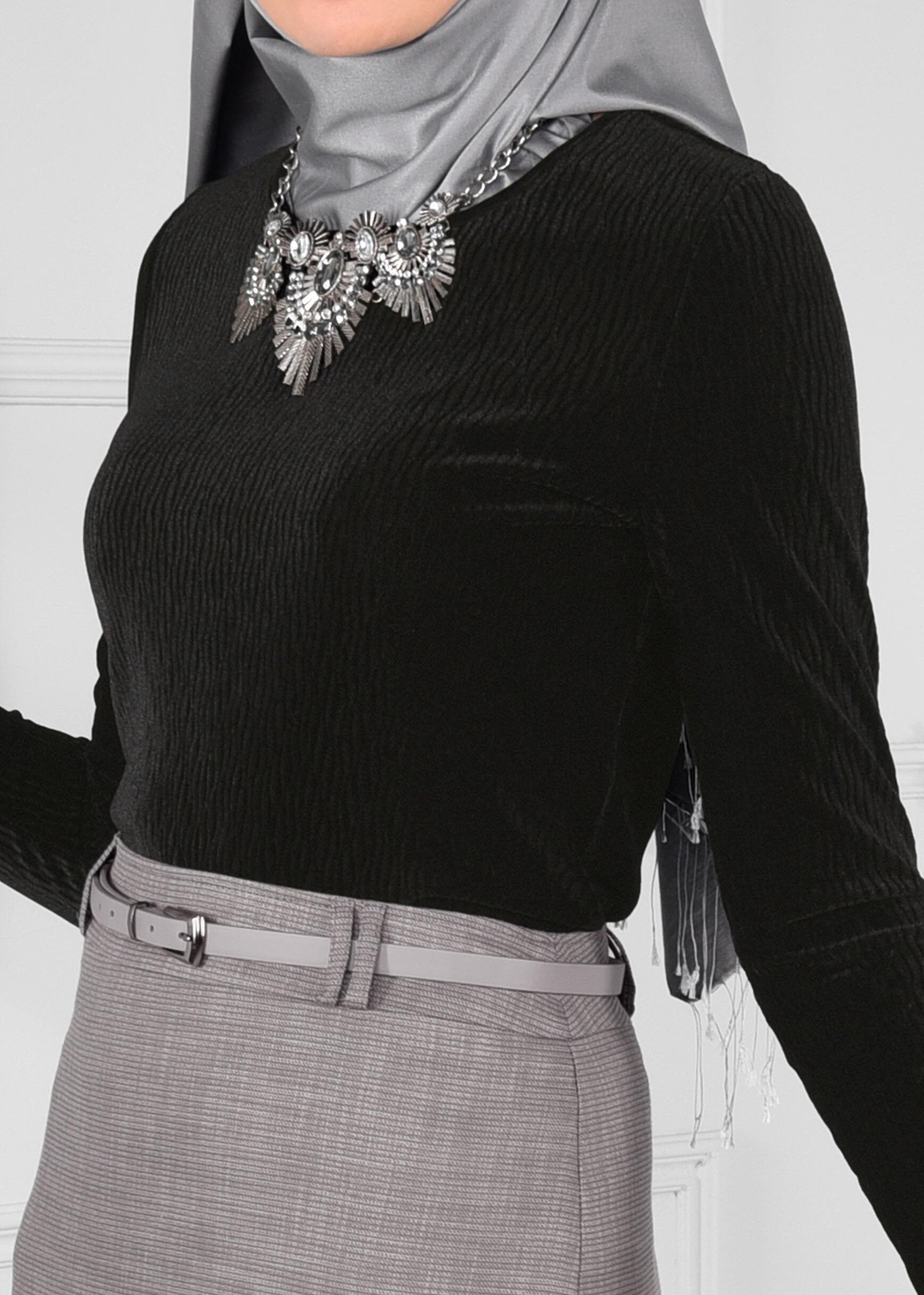 Tesettür giyim SİYAH KADİFE PİLİSE BLUZ 4858