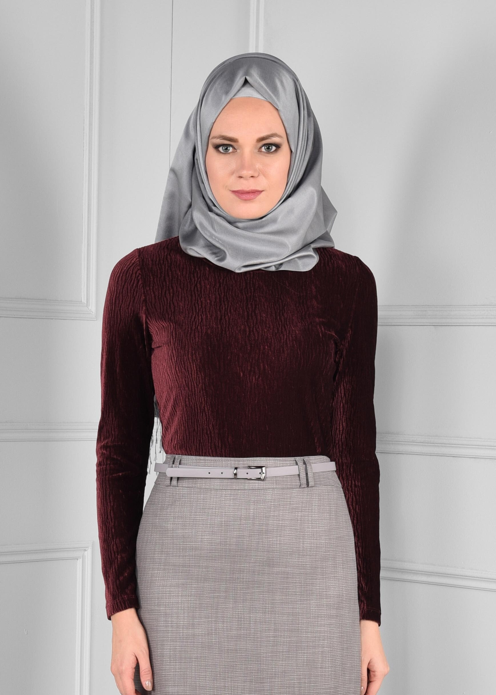 Tesettür giyim BORDO KADİFE PİLİSE BLUZ 4858