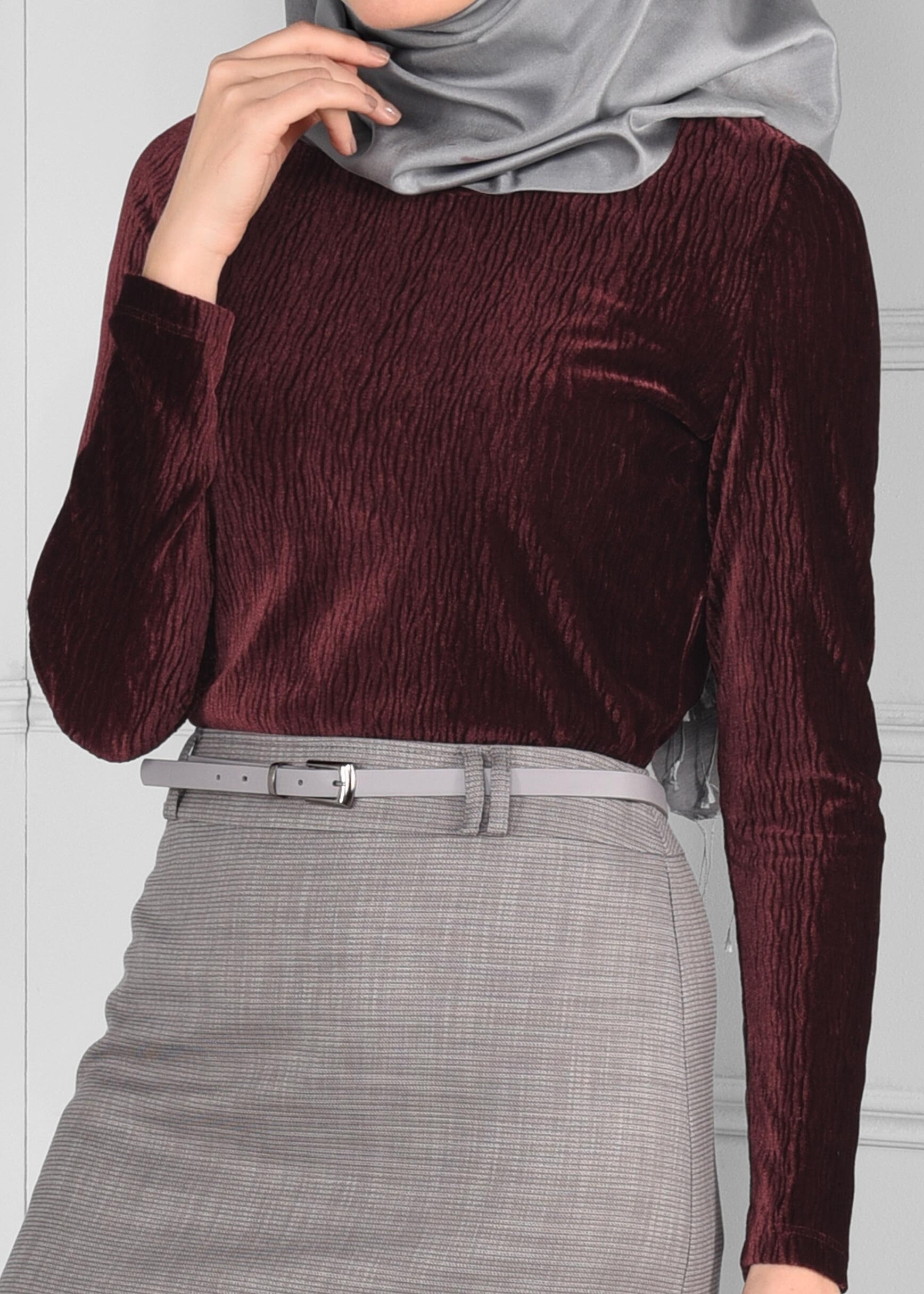 Tesettür giyim BORDO KADİFE PİLİSE BLUZ 4858