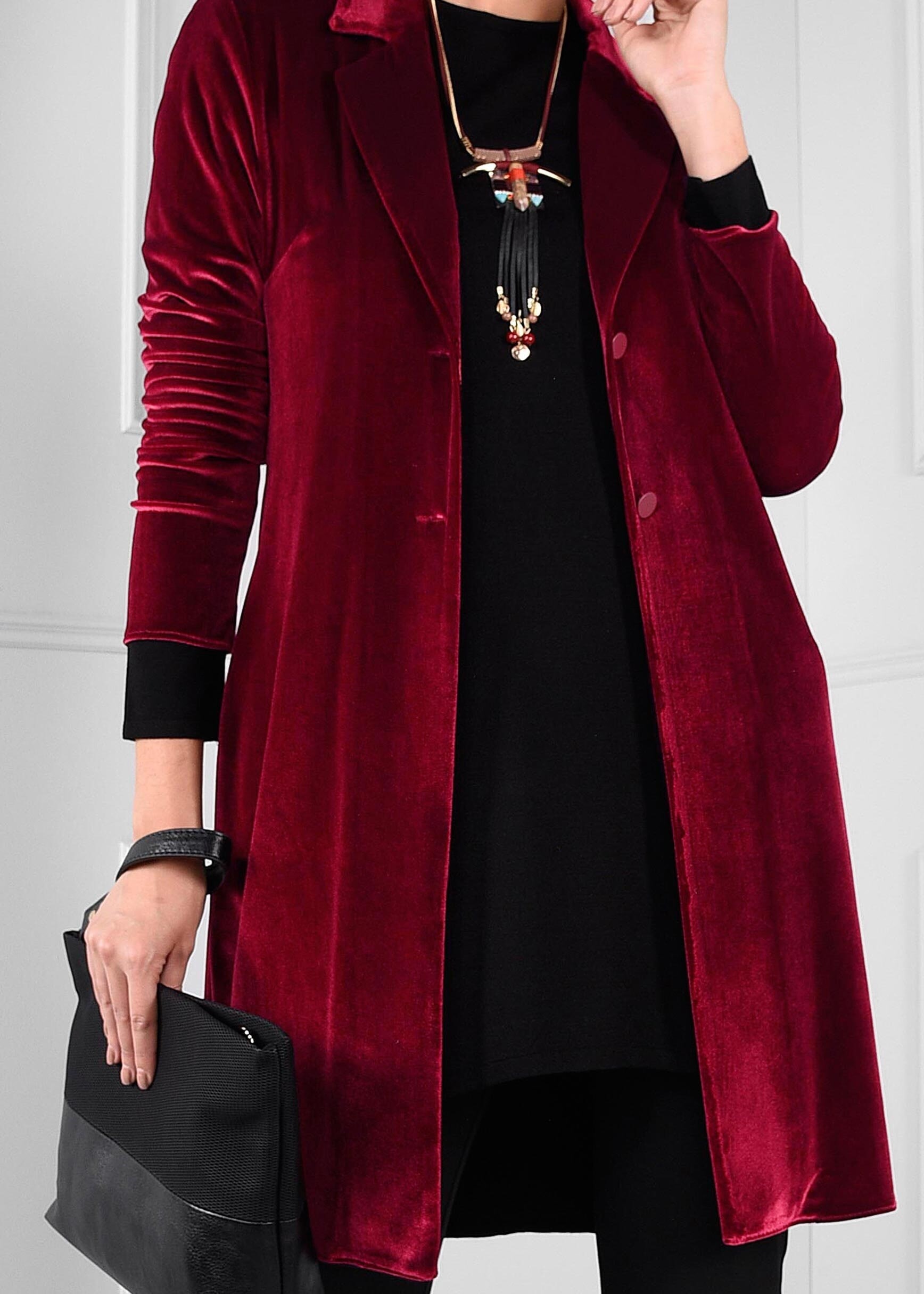 Tesettür giyim BORDO DÜĞME DETAYLI KADİFE CEKET 4729