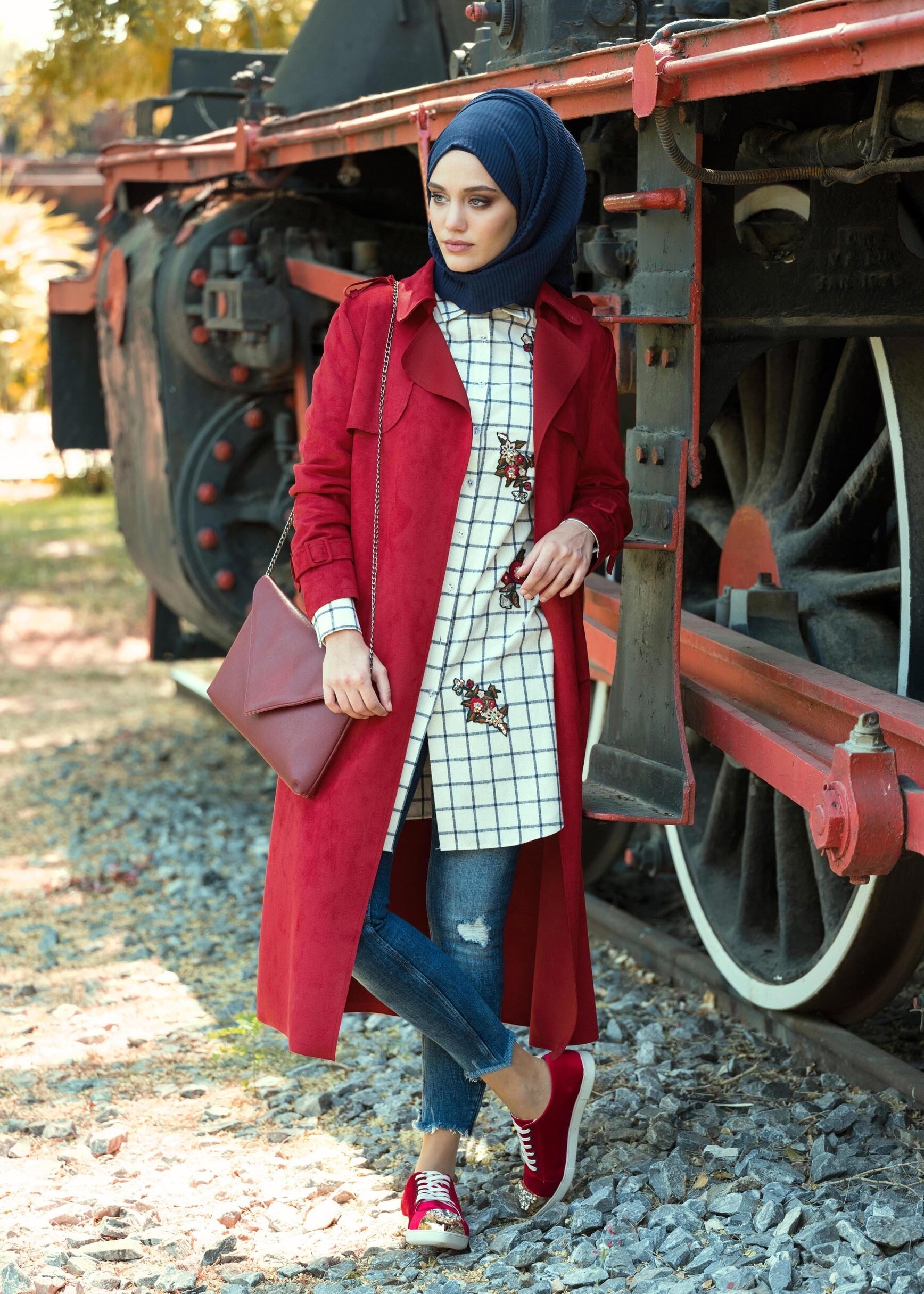 Tesettür giyim BORDO KEMERLİ SÜET CEKET 4760