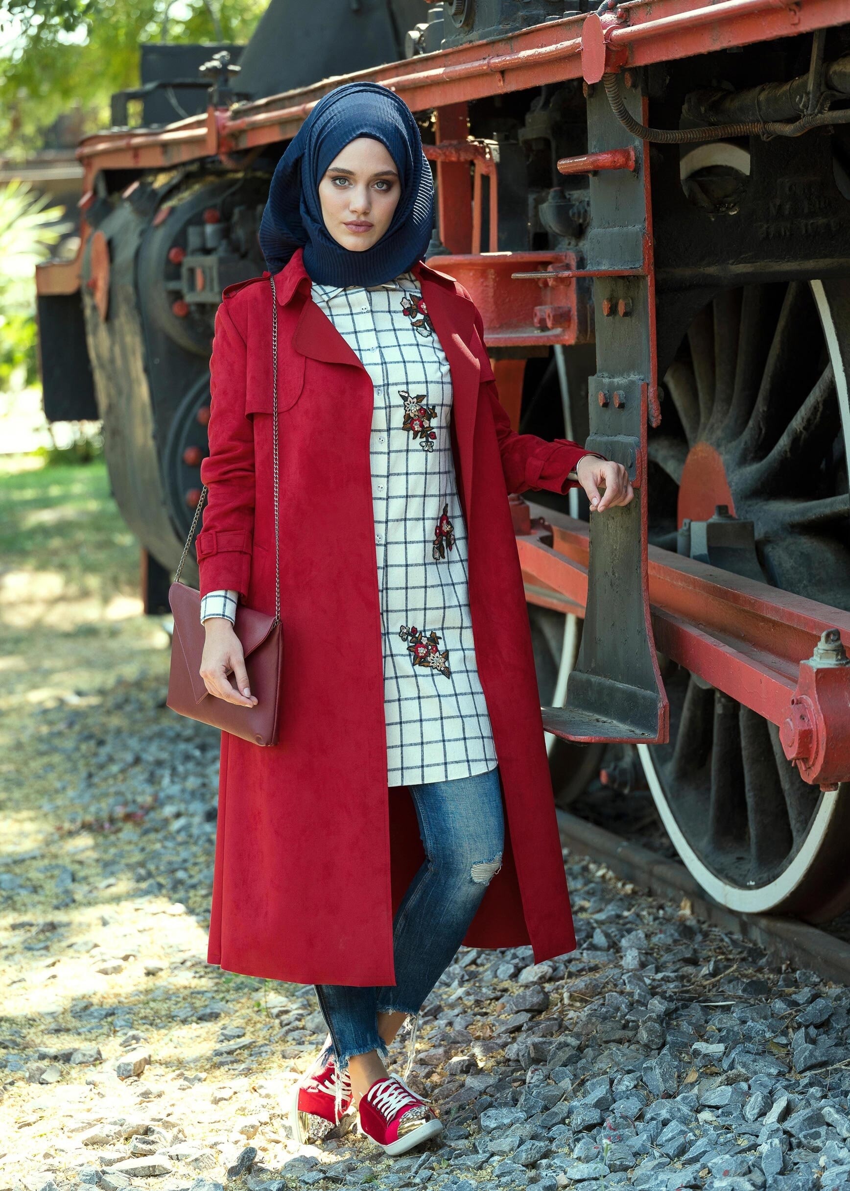 Tesettür giyim BORDO KEMERLİ SÜET CEKET 4760