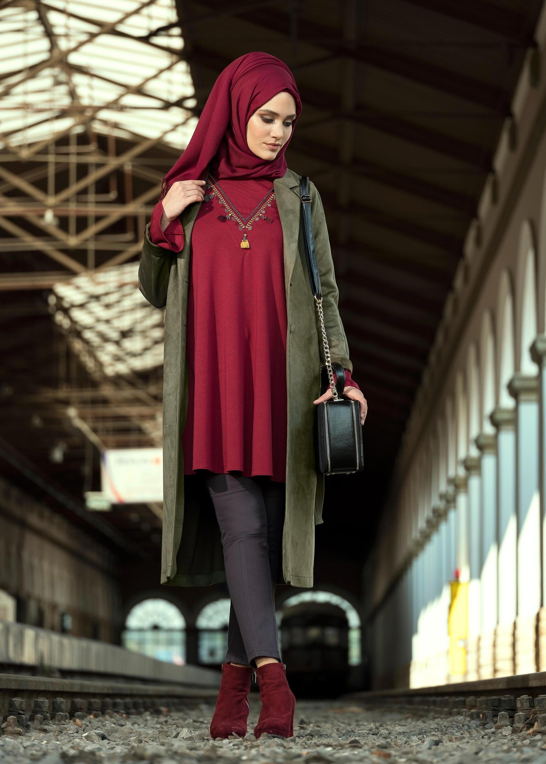 Tesettür giyim HAKİ DÜĞMELİ SÜET CEKET  4777