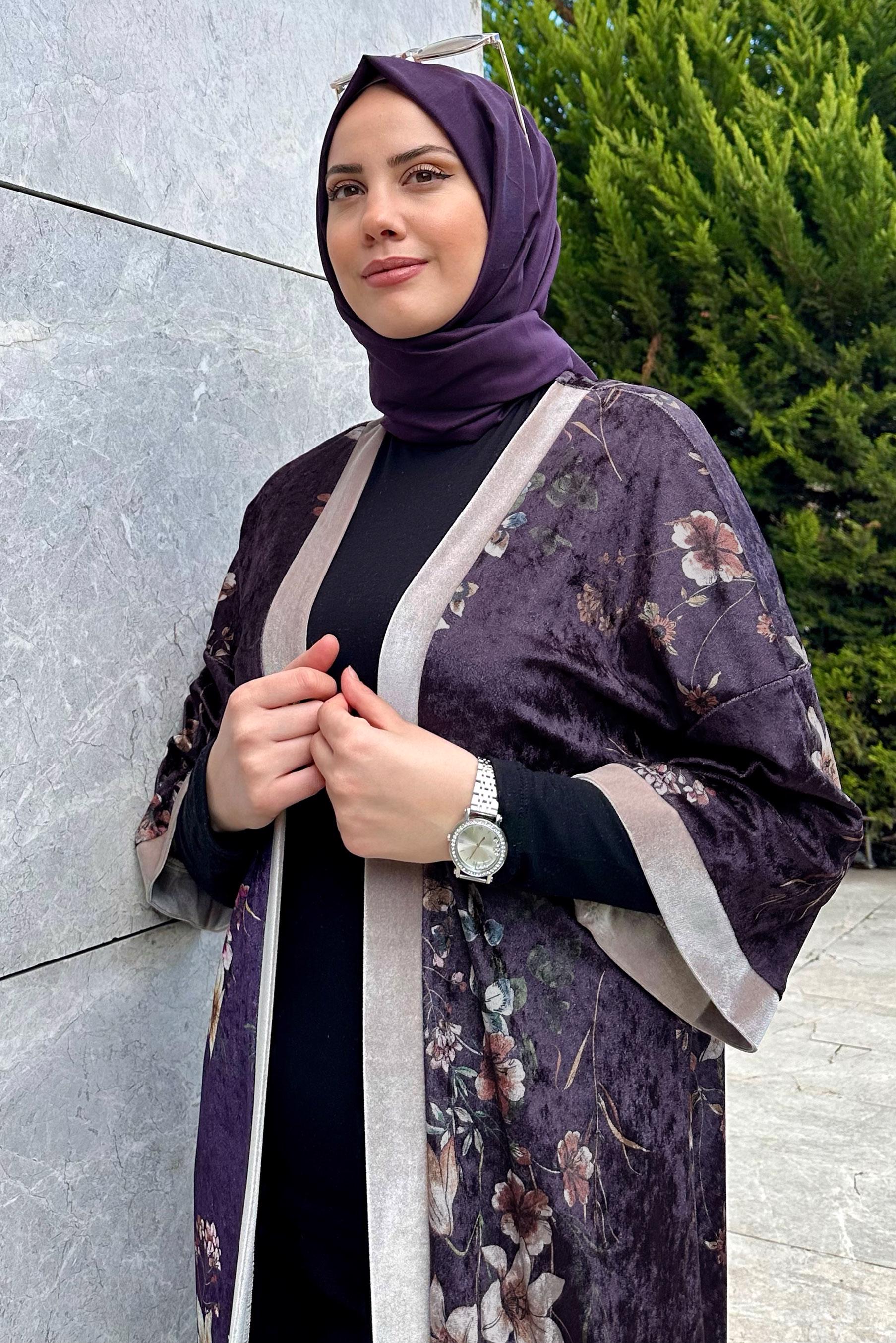 Tesettür giyim MOR ÇİÇEK DESENLİ KADİFE KİMONO CEKET 4785