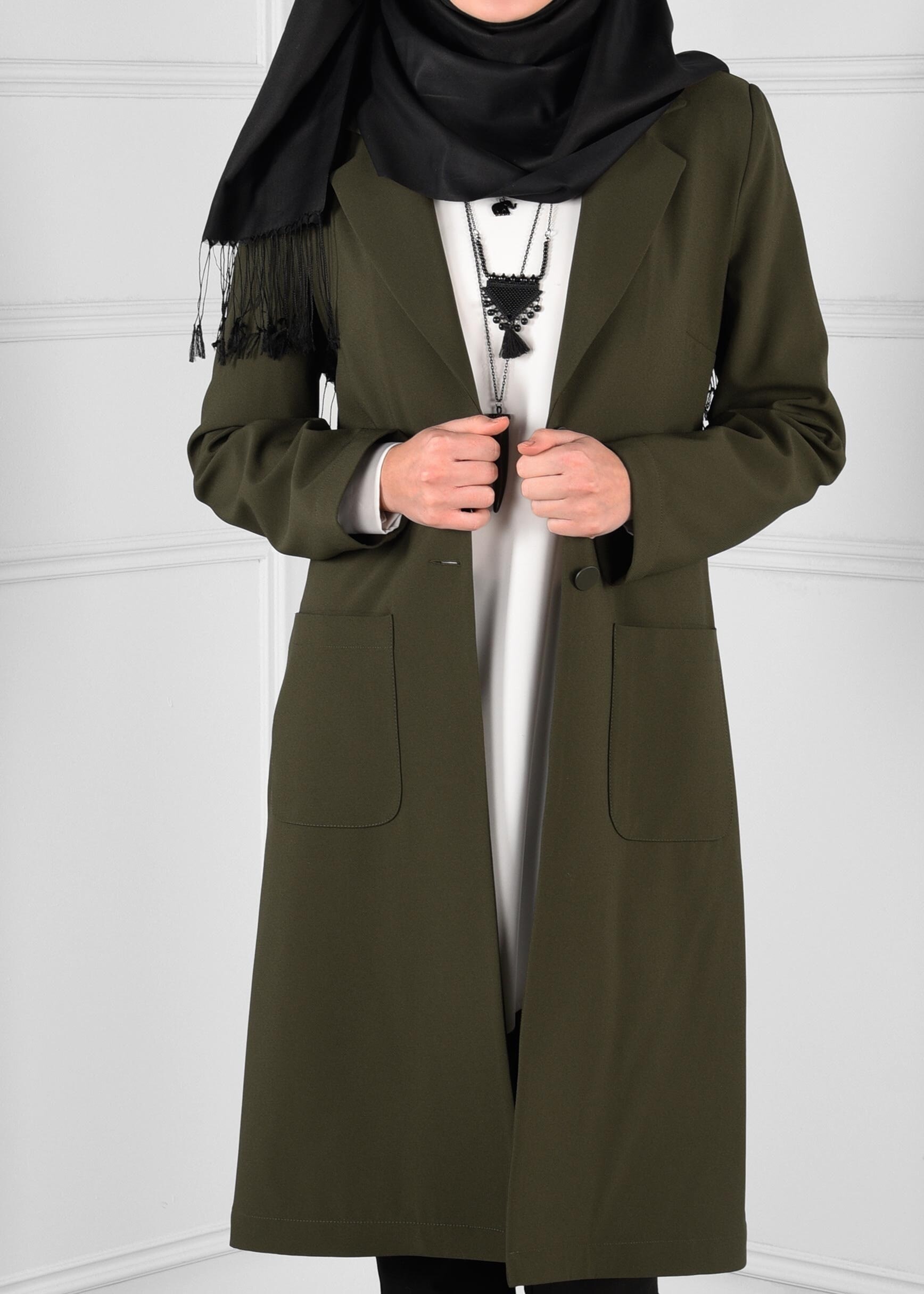 Tesettür giyim HAKİ CEPLİ DÜĞMELİ DÜZ KESİM CEKET 4800