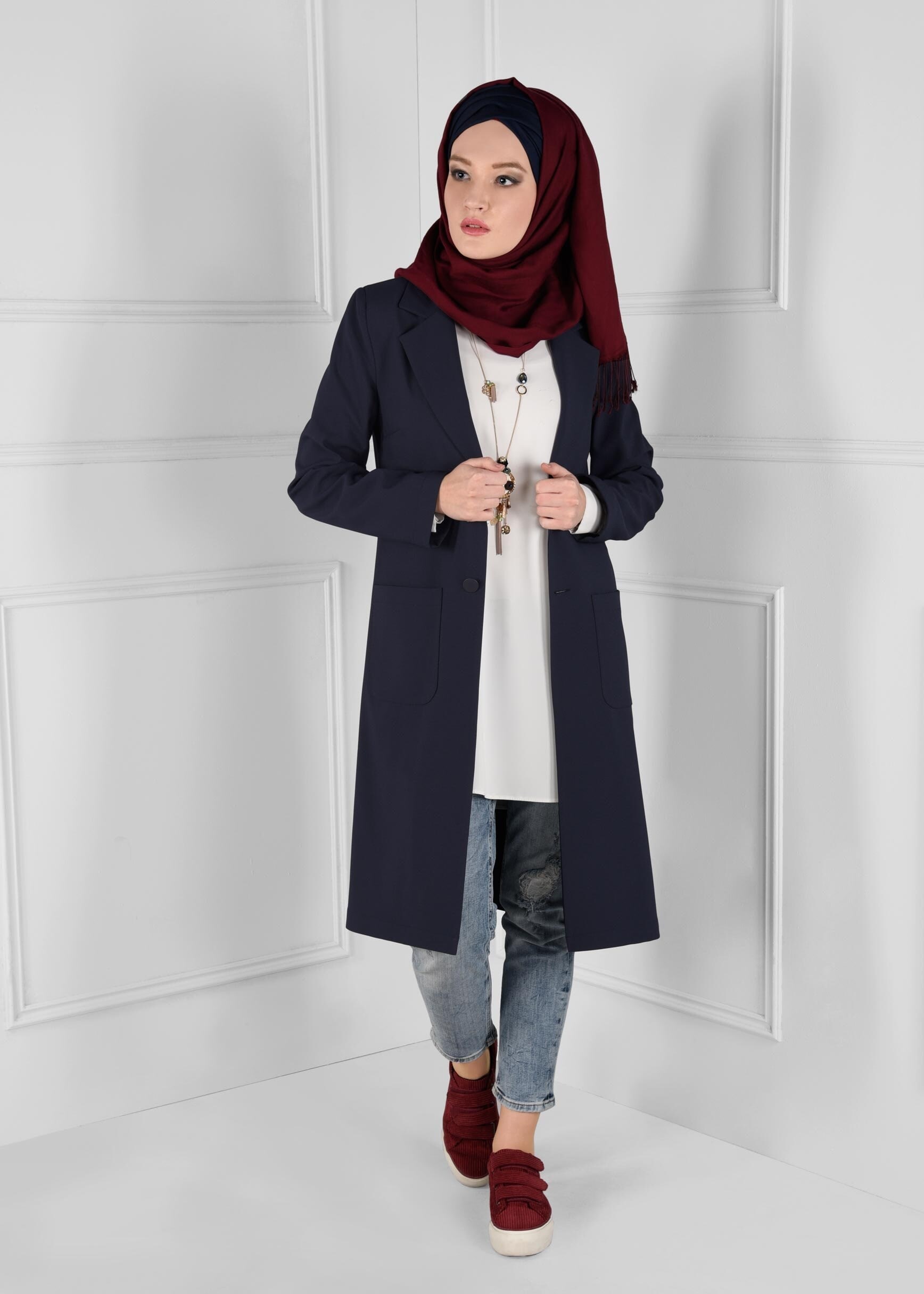 Tesettür giyim LACİVERT CEPLİ DÜĞMELİ DÜZ KESİM CEKET 4800