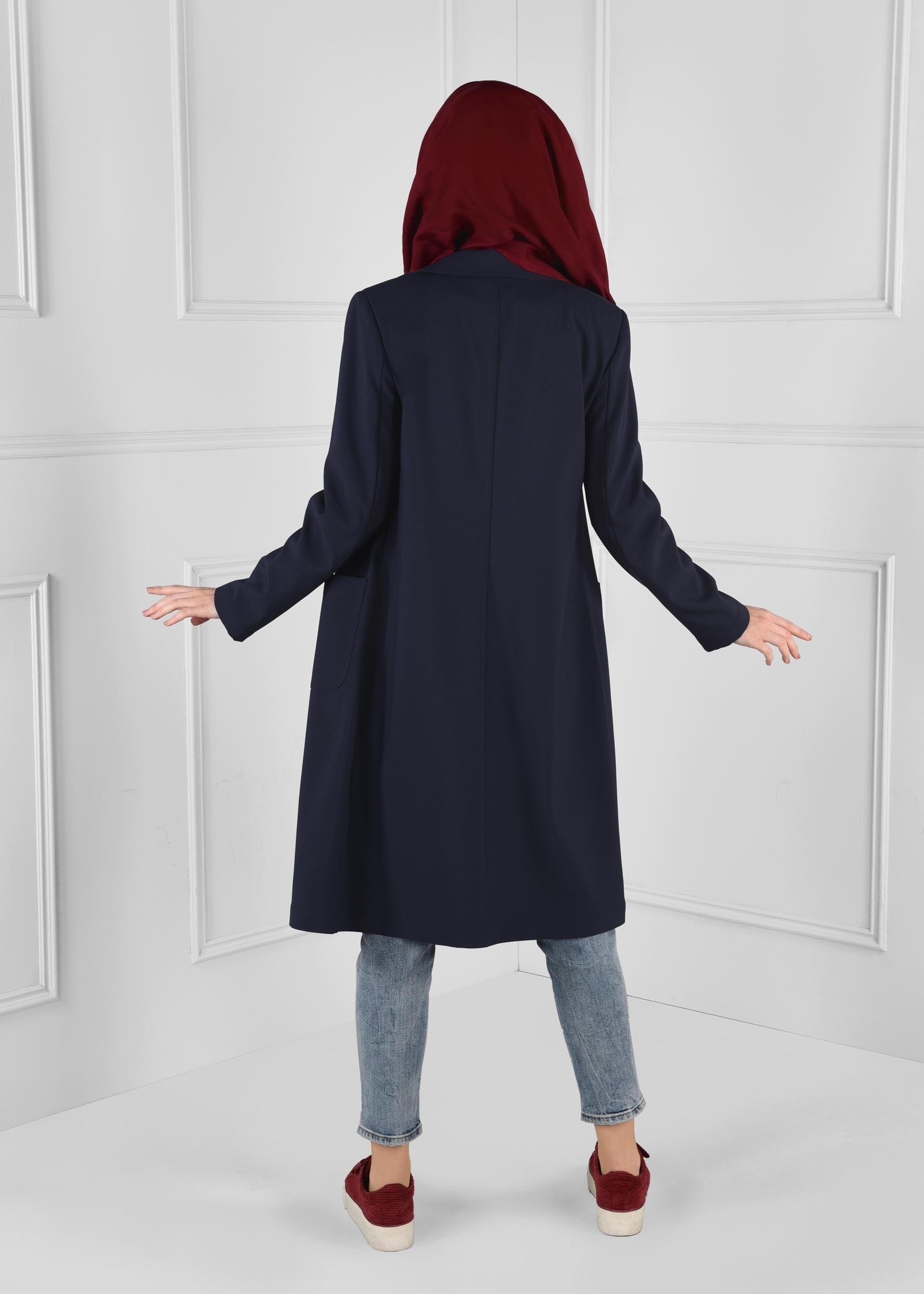 Tesettür giyim LACİVERT CEPLİ DÜĞMELİ DÜZ KESİM CEKET 4800