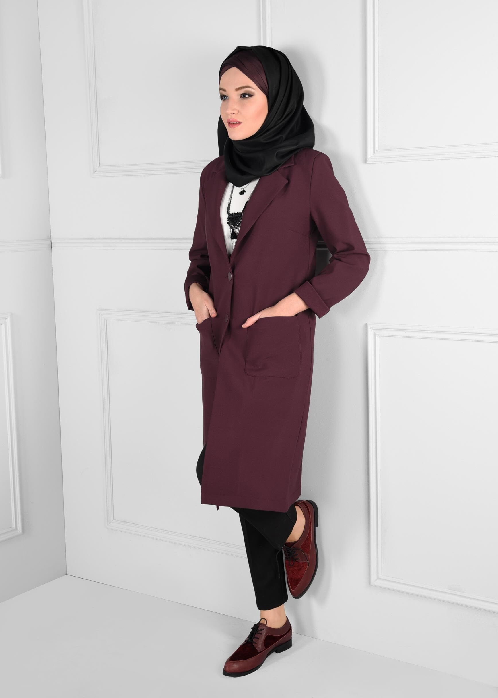 Tesettür giyim MÜRDÜM CEPLİ DÜĞMELİ DÜZ KESİM CEKET 4800