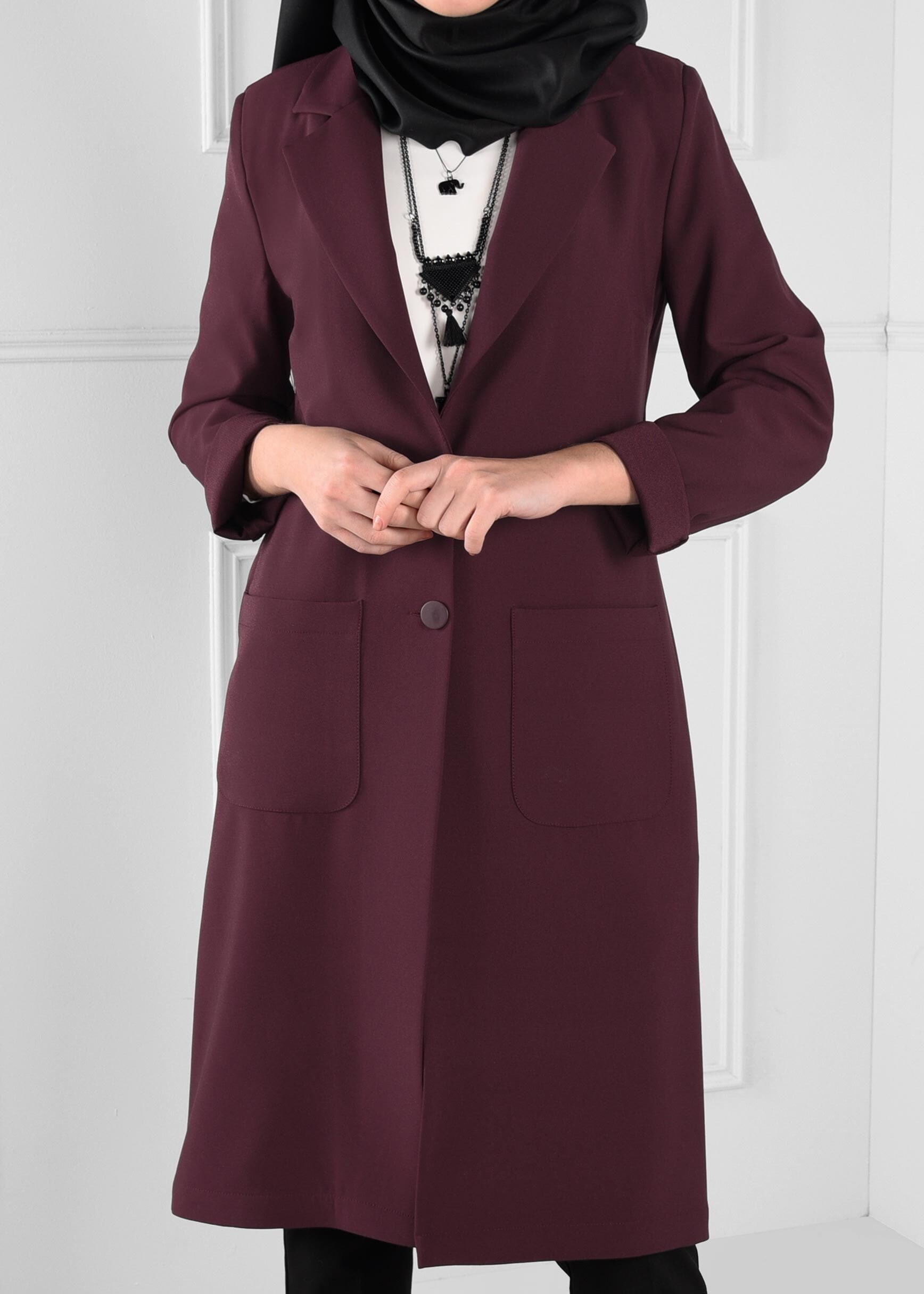Tesettür giyim MÜRDÜM CEPLİ DÜĞMELİ DÜZ KESİM CEKET 4800