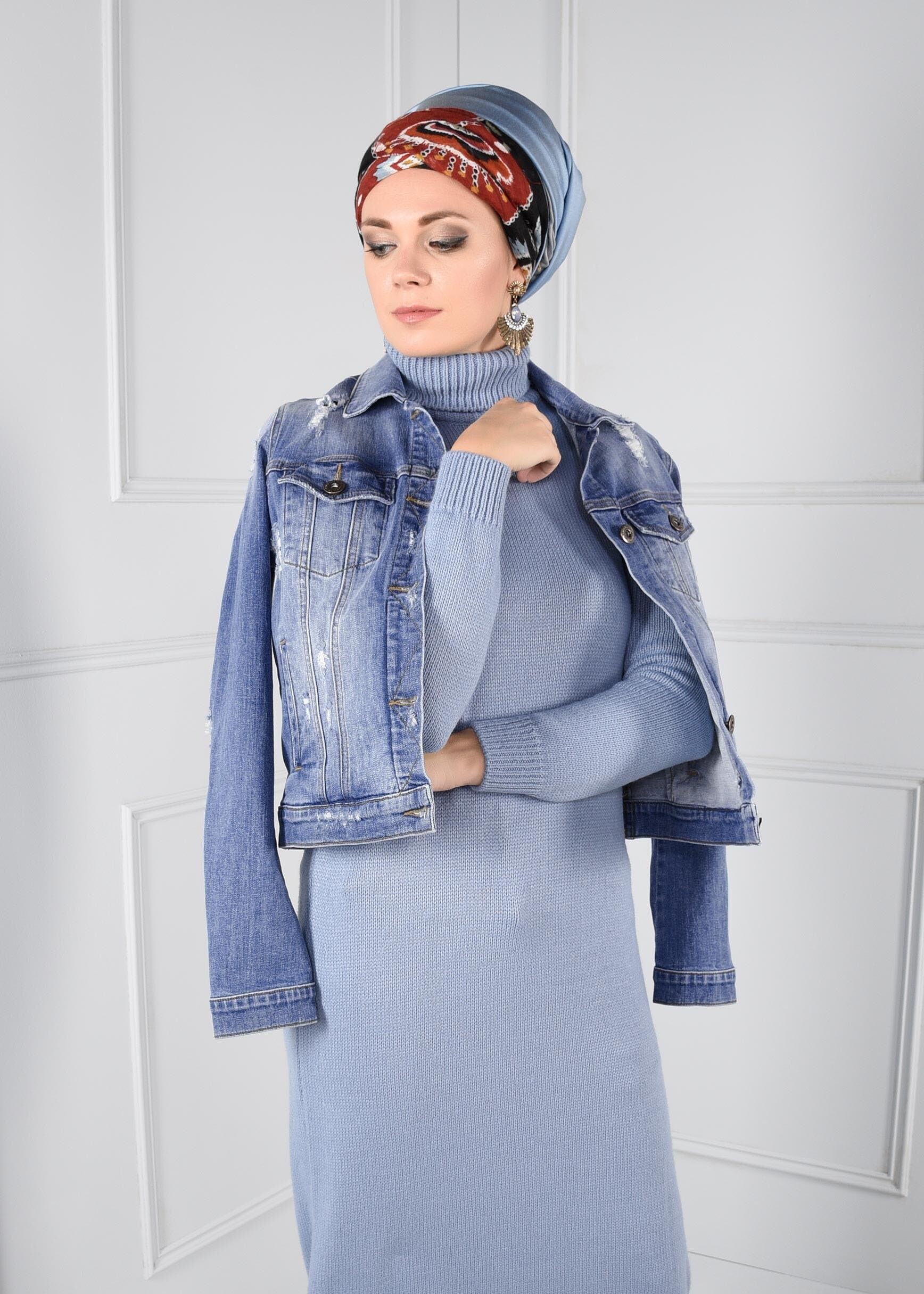 Tesettür giyim MAVİ TAŞLAMA DETAYLI DENİM CEKET 4804