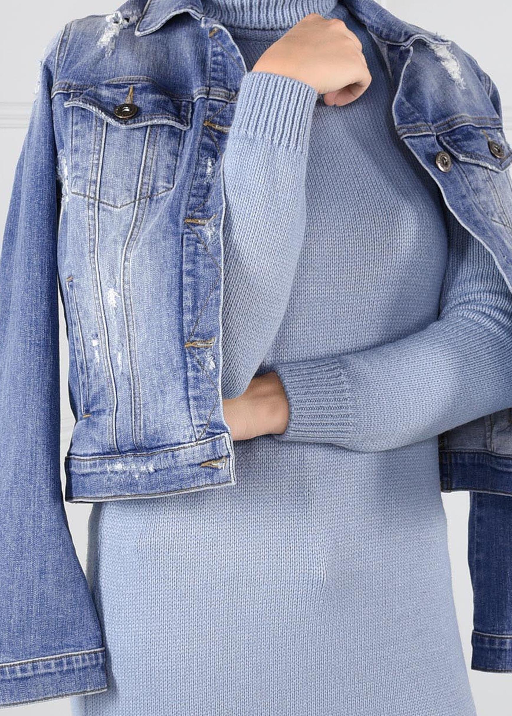 Tesettür giyim MAVİ TAŞLAMA DETAYLI DENİM CEKET 4804