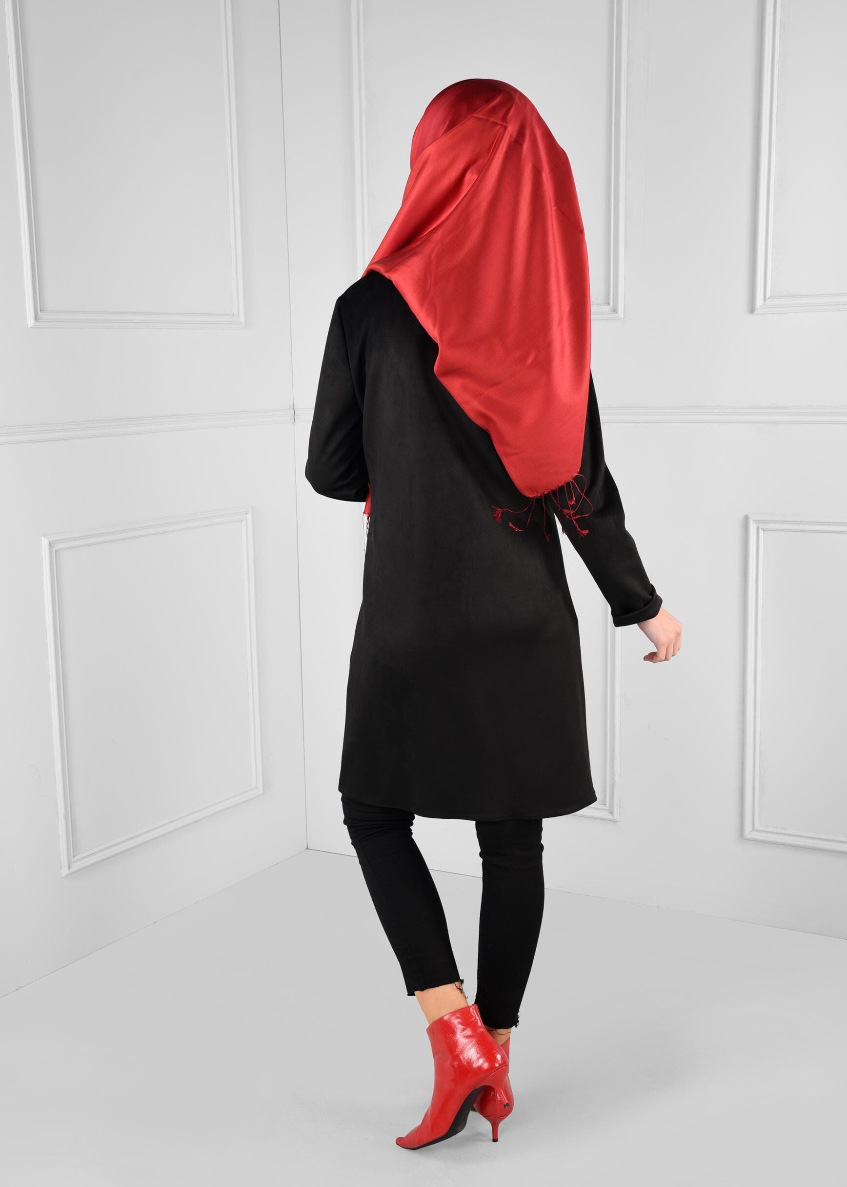 Tesettür giyim SİYAH DÜĞMELİ CEPLİ SÜET CEKET 4820 