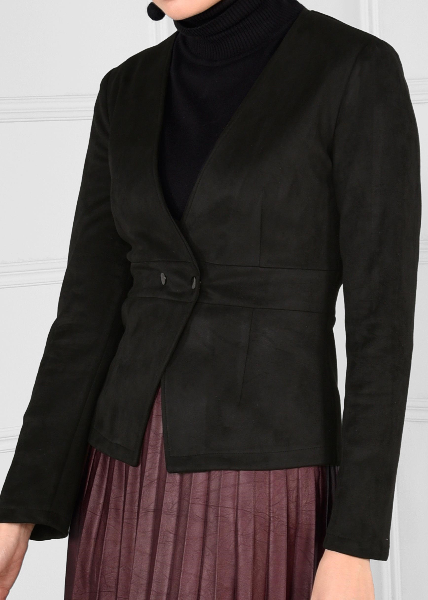 Tesettür giyim SİYAH ÇITÇITLI V YAKA SÜET CEKET 4824