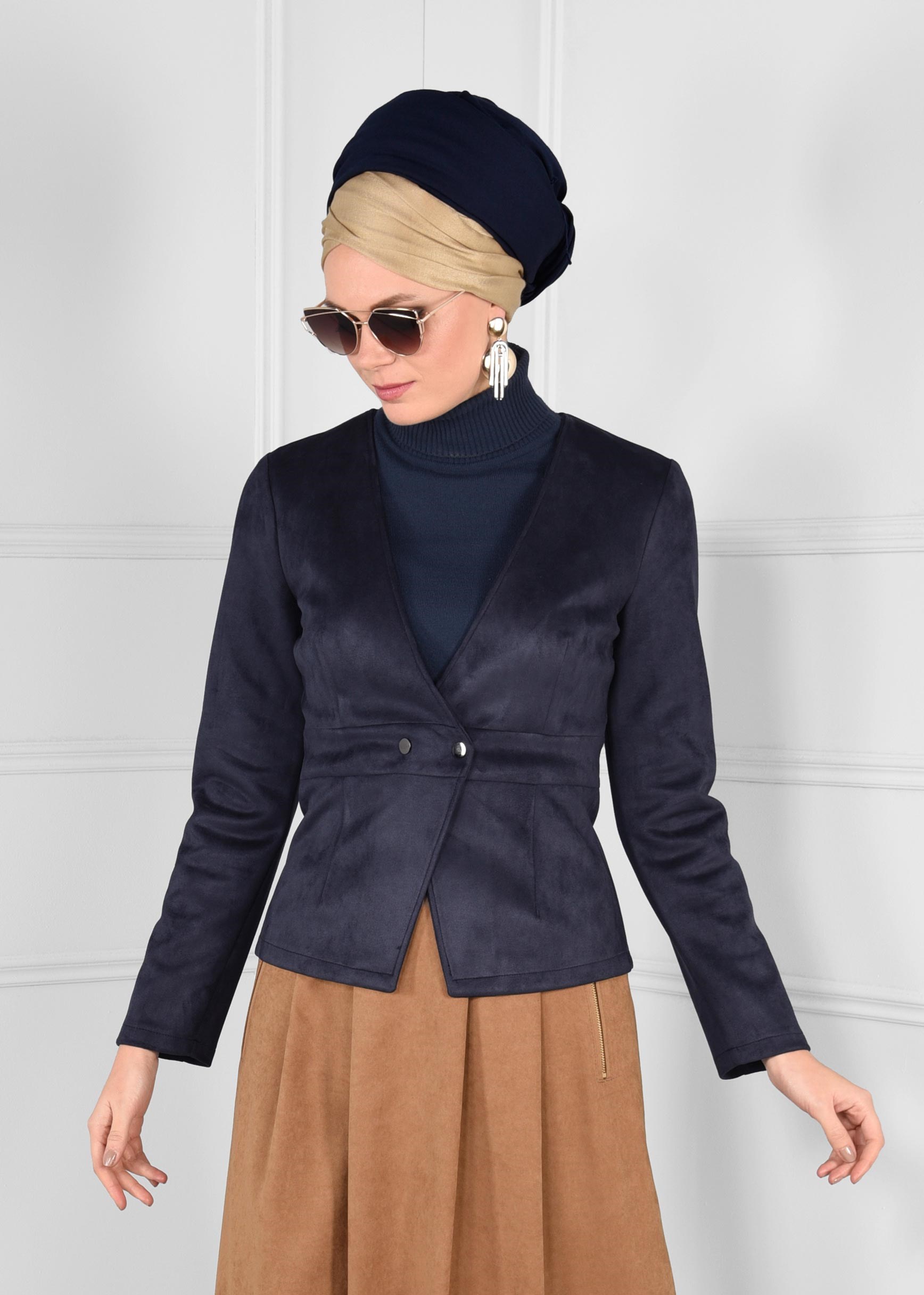 Tesettür giyim LACİVERT ÇITÇITLI V YAKA SÜET CEKET 4824