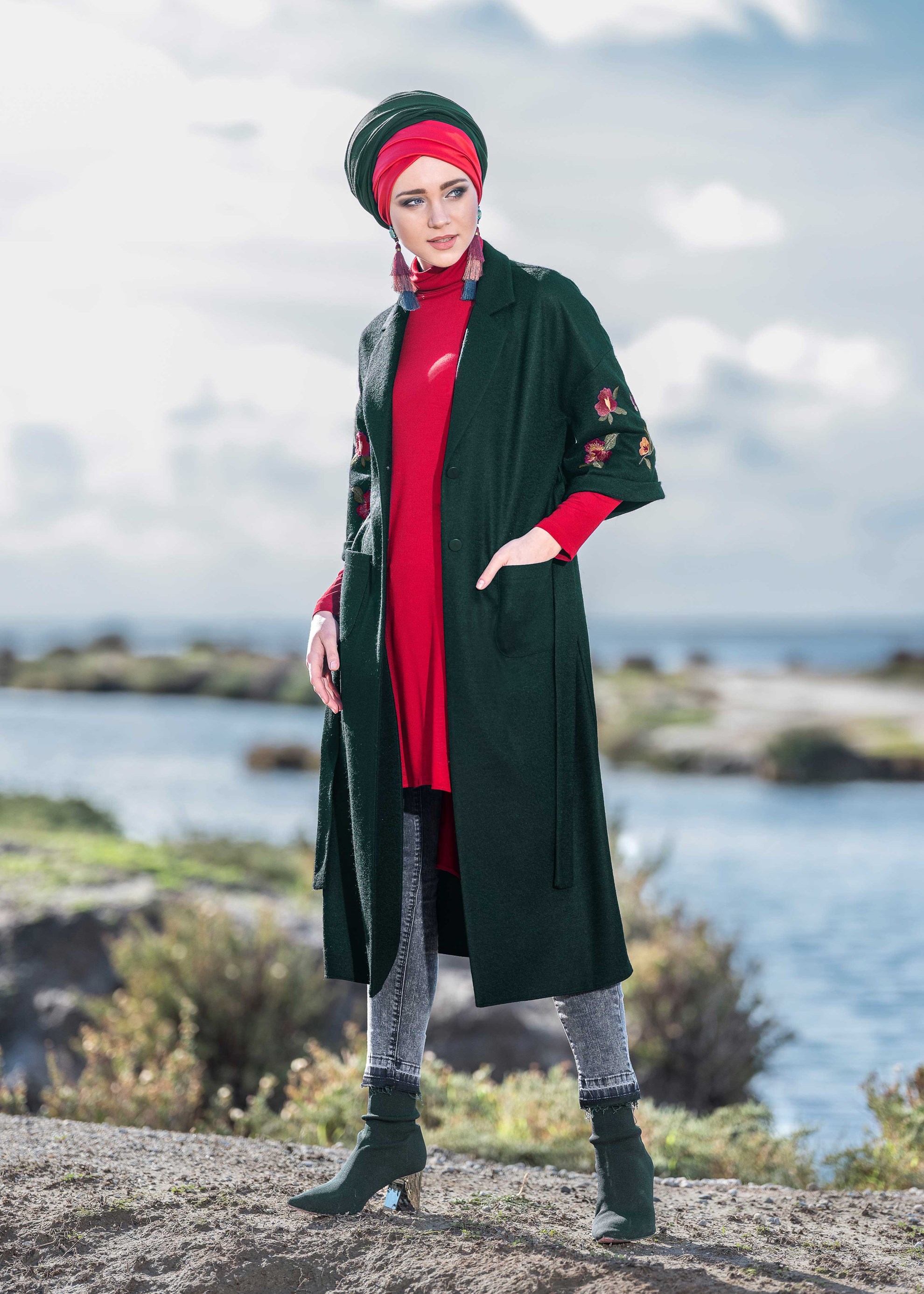 Vêtements hijab VERT VESTE À BRODÉE 4839 