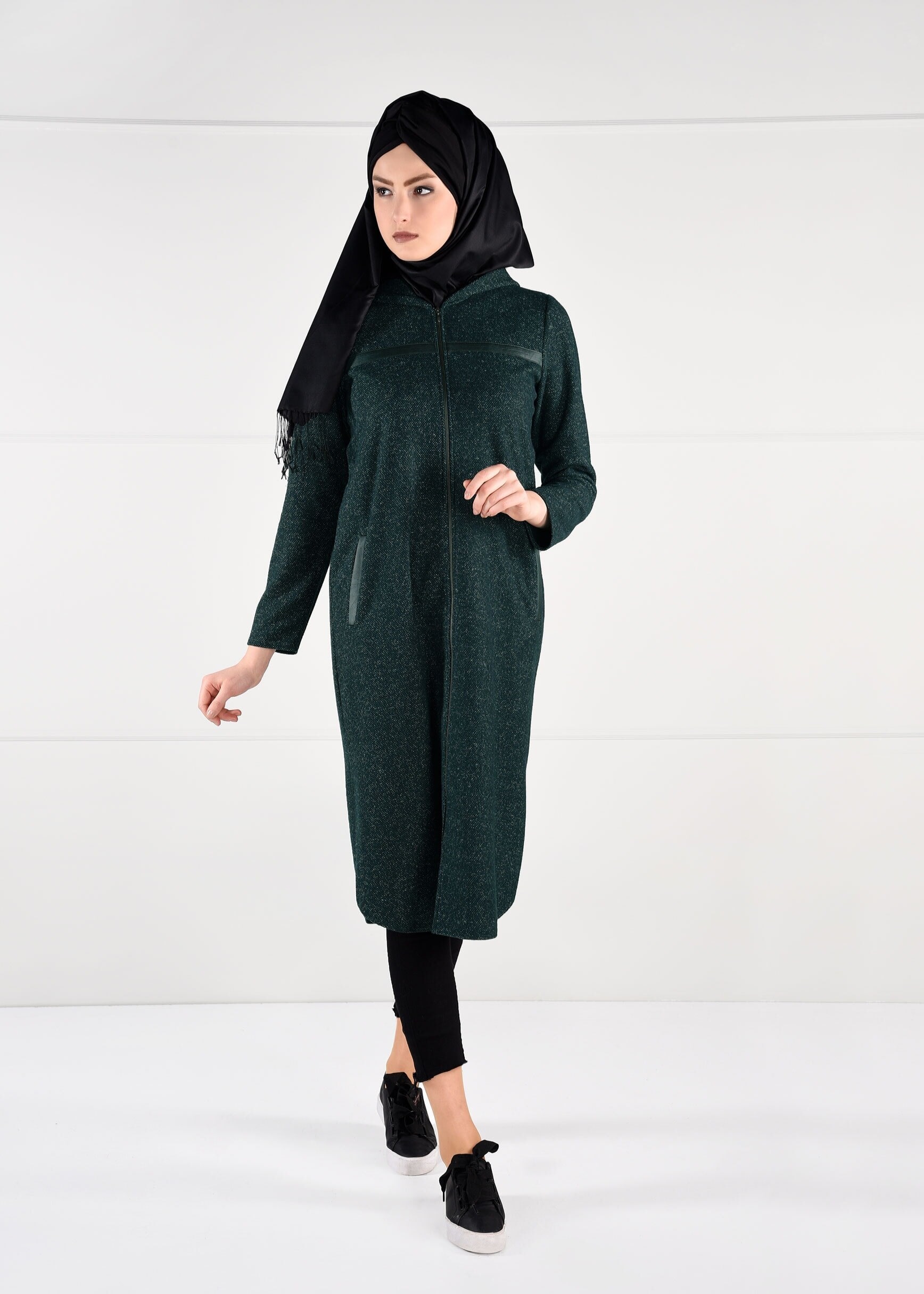 Tesettür giyim YEŞİL KAPÜŞONLU CEPLİ CEKET 4863 