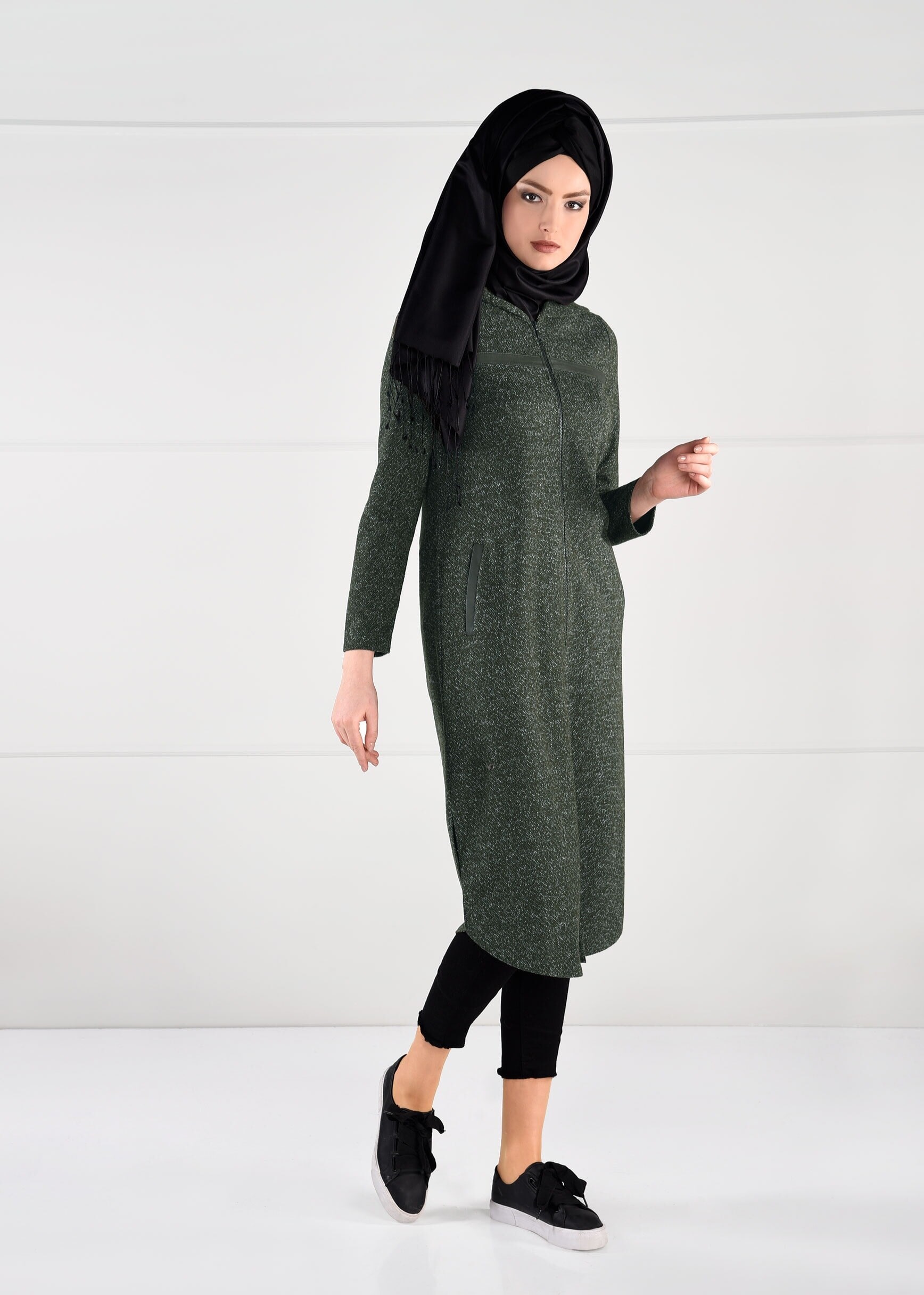 Tesettür giyim YEŞİL KAPÜŞONLU CEPLİ CEKET 4863 