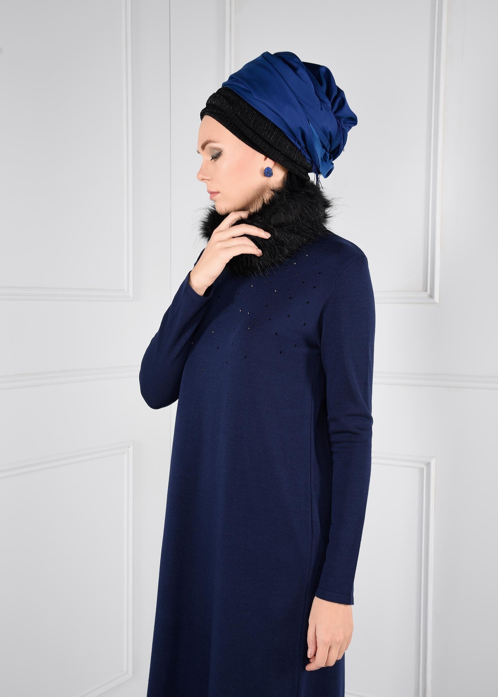 Tesettür giyim LACİVERT  TRİKO ELBİSE 4579