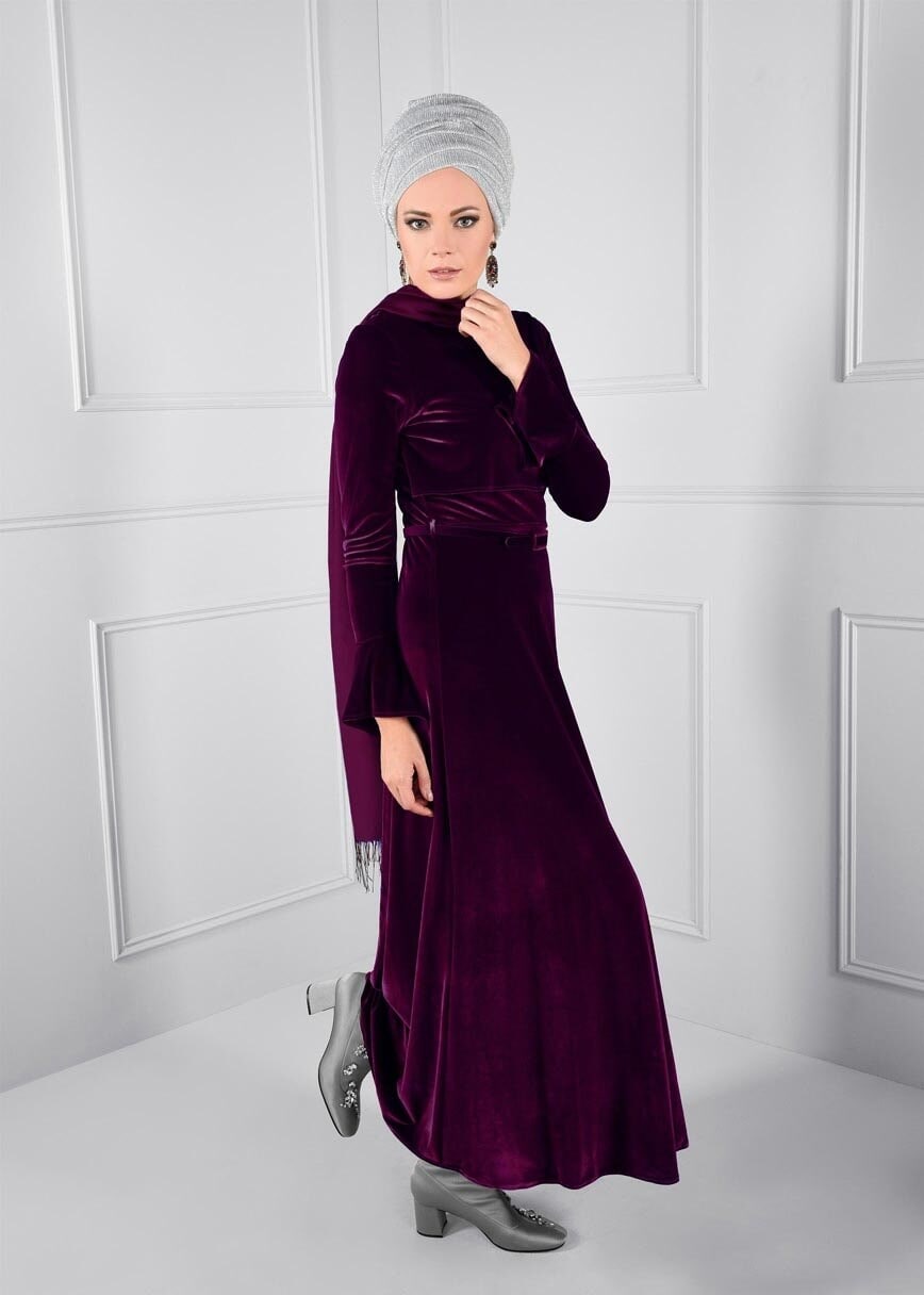 Tesettür giyim MÜRDÜM ÜSTÜ KOLLARI VOLANLI KEMERLİ KADİFE ELBİSE 4604