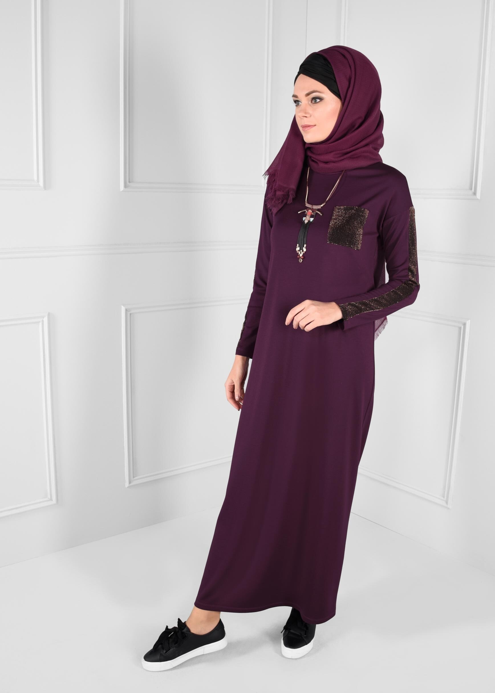 Tesettür giyim MOR KOLLARI SİMLİ BİYELİ CEPLİ SALAŞ KESİM ELBİSE 4626 