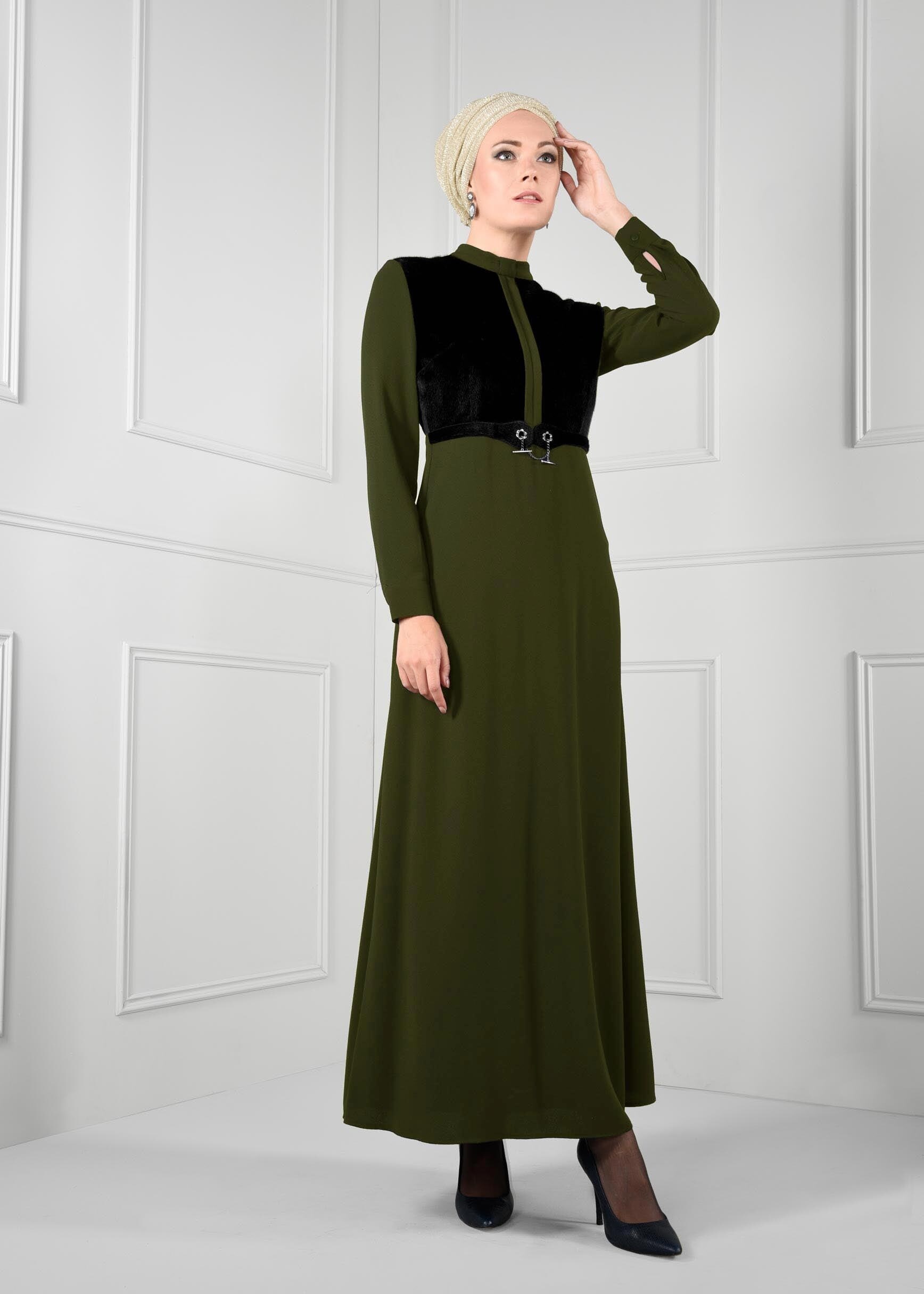 Tesettür giyim HAKİ KÜRK DETAYLI ELBİSE 4630 