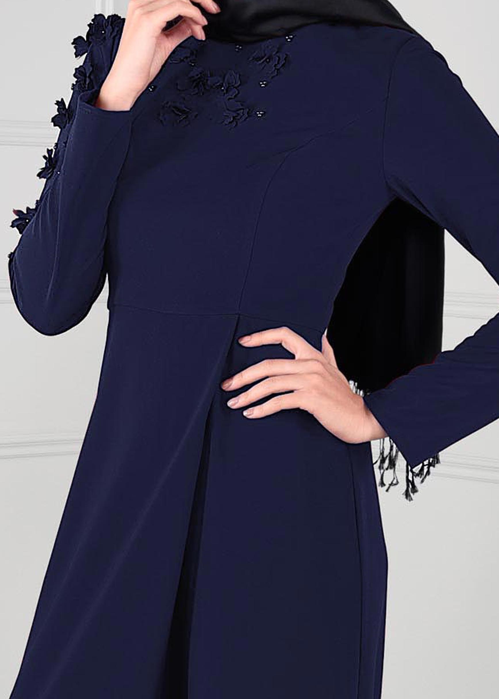 Vêtements hijab BLEU MARINE COMBINAISON À FLEURIE 4677 