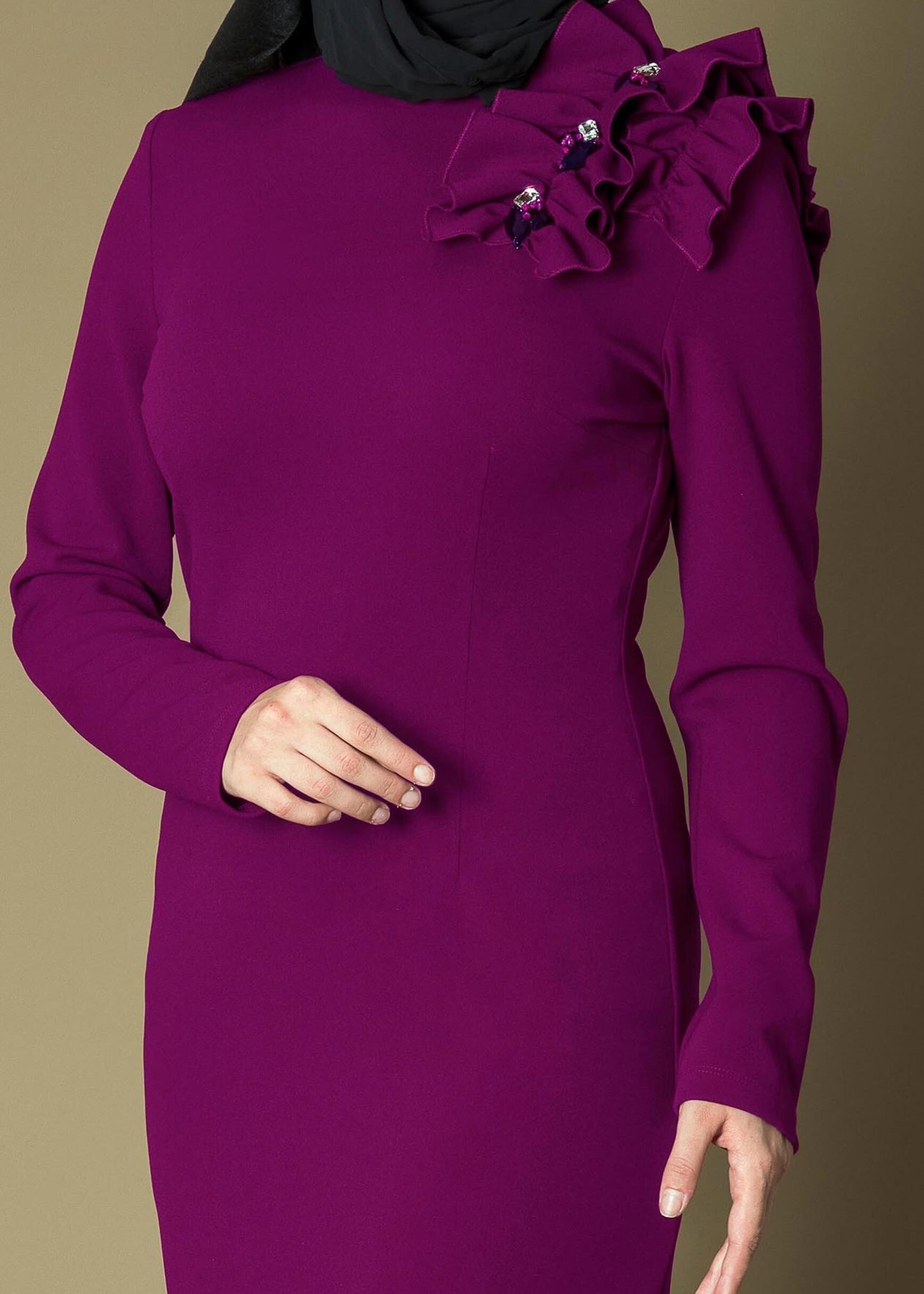 Tesettür giyim MOR OMUZ DETAYLI ELBİSE 4713