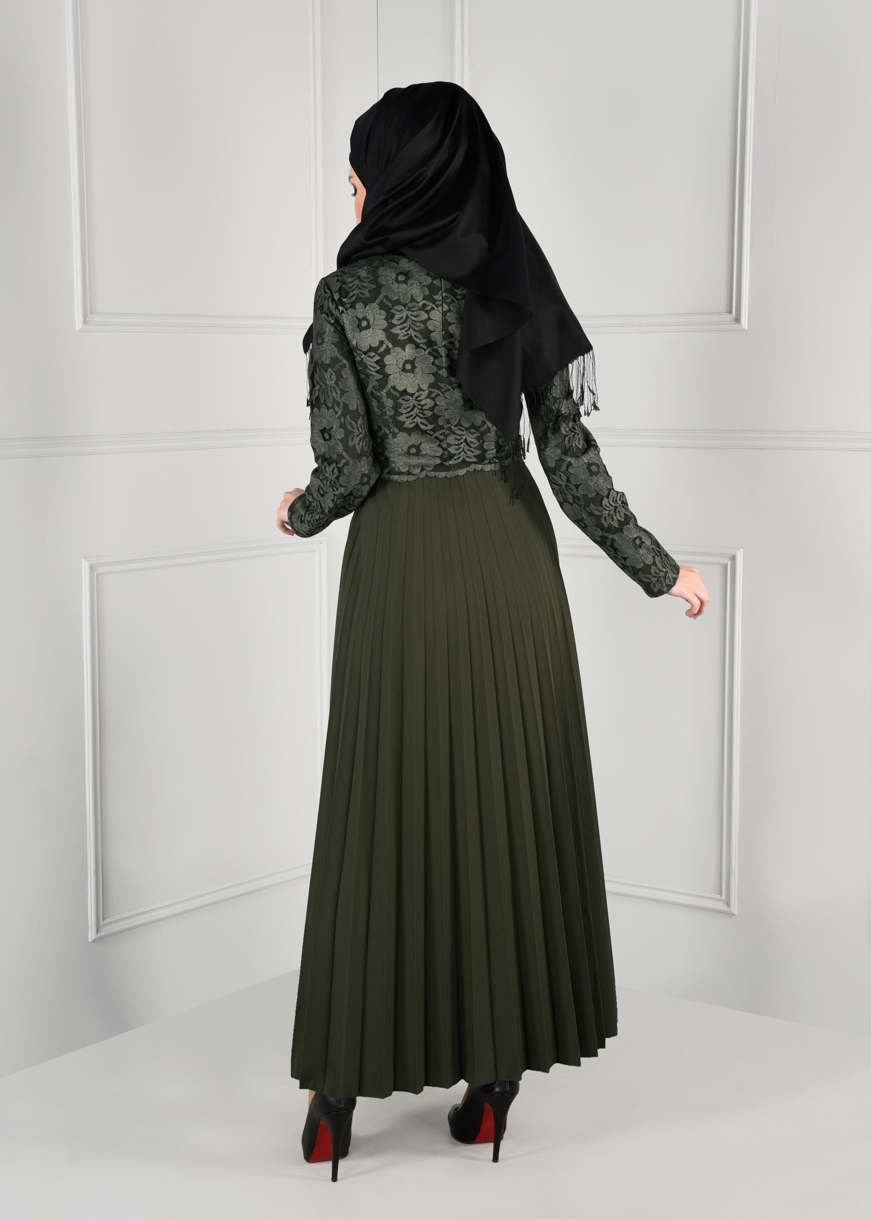 Tesettür giyim HAKİ DANTEL PİLİSELİ ELBİSE 4772