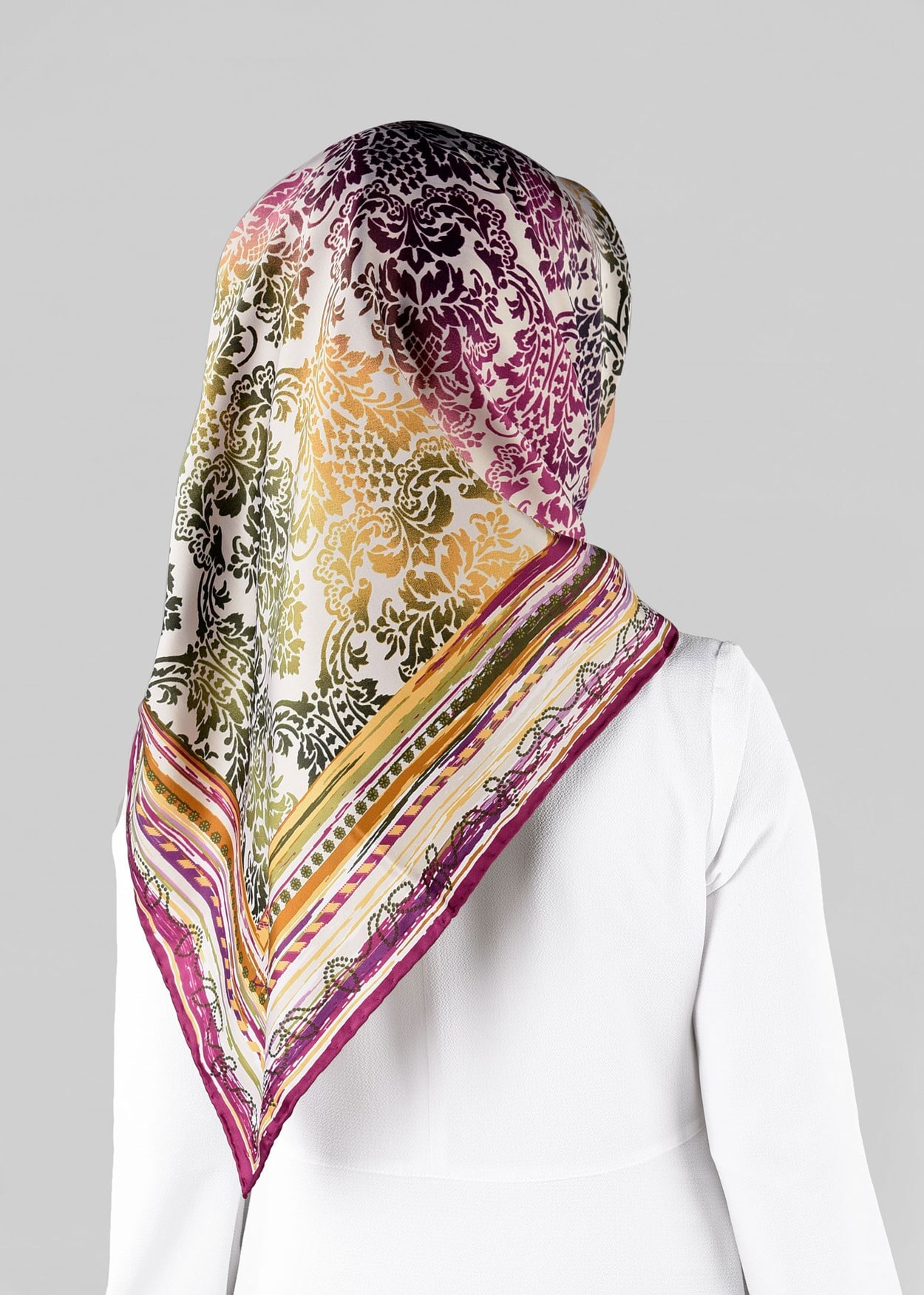 Tesettür giyim FUŞYA 10063-1 ALVİNA DESENLİ EŞARP