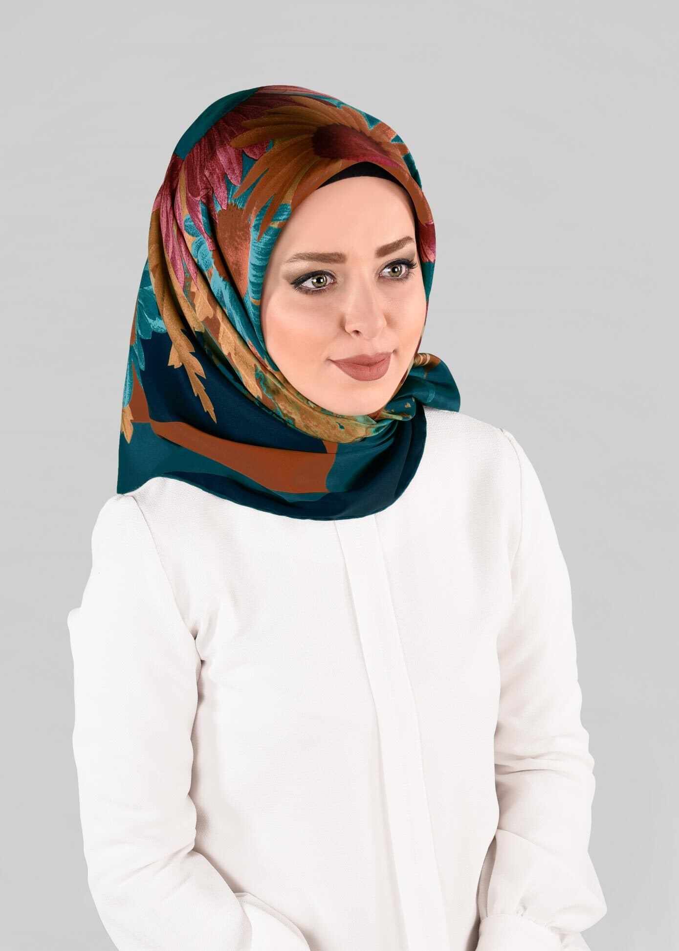 Tesettür giyim MAVİ 12972-1 ALVİNA DESENLİ EŞARP