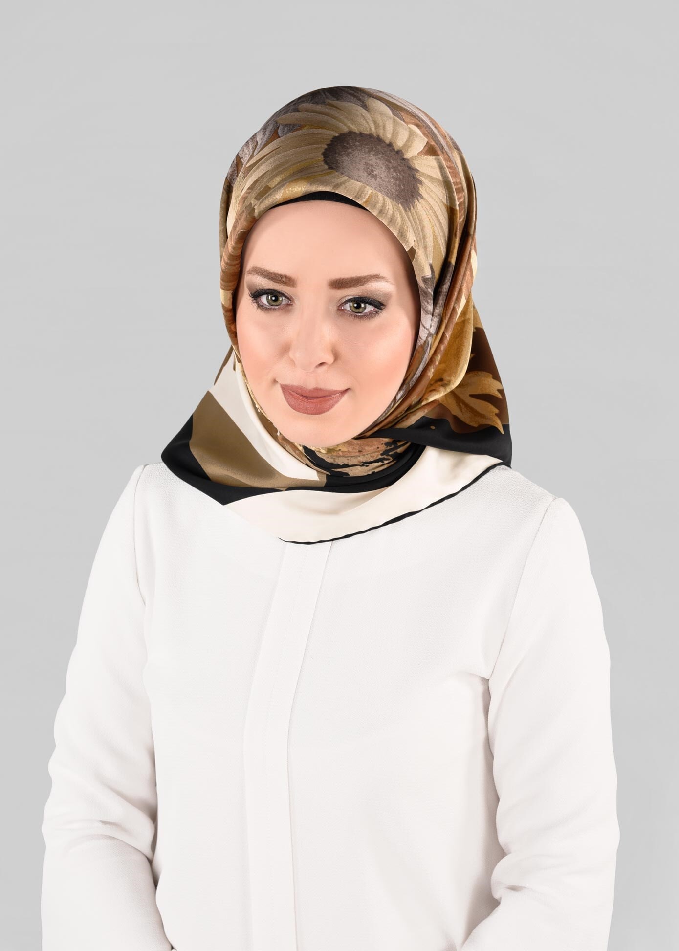 Tesettür giyim SİYAH 12972-1 ALVİNA DESENLİ EŞARP