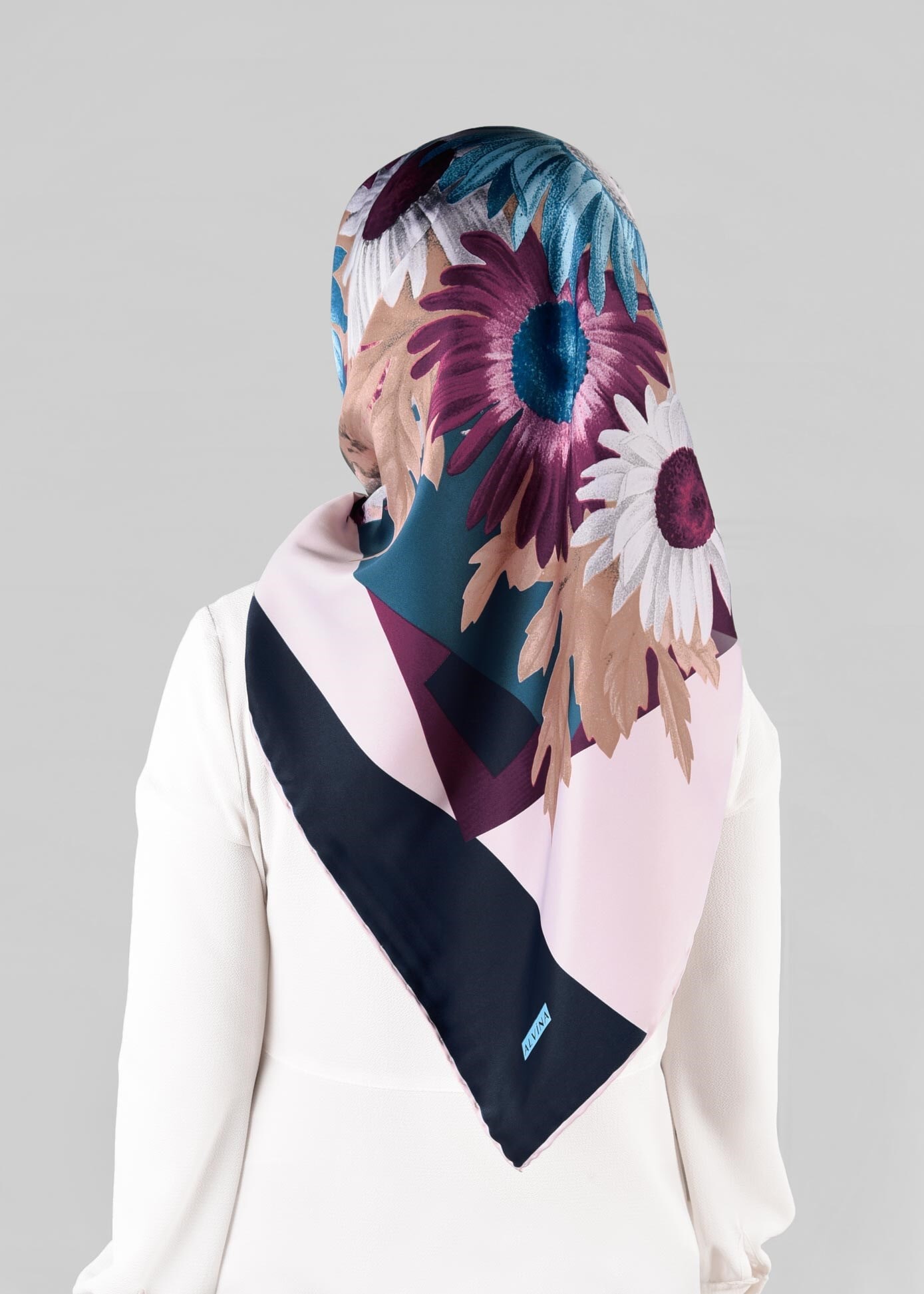 Tesettür giyim LACİVERT 12972-1 ALVİNA DESENLİ EŞARP