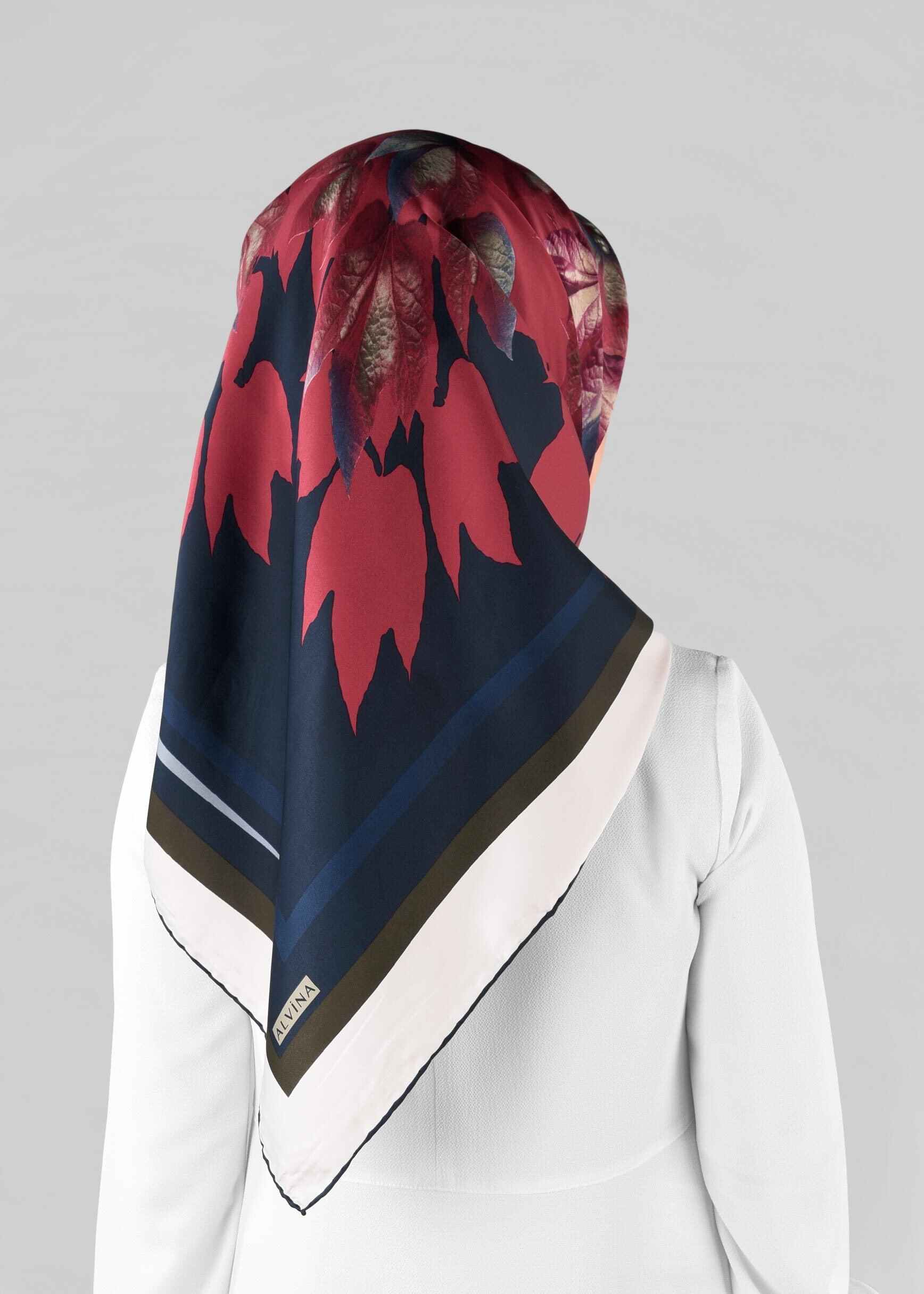 Tesettür giyim LACİVERT 12973-1 ALVİNA DESENLİ EŞARP