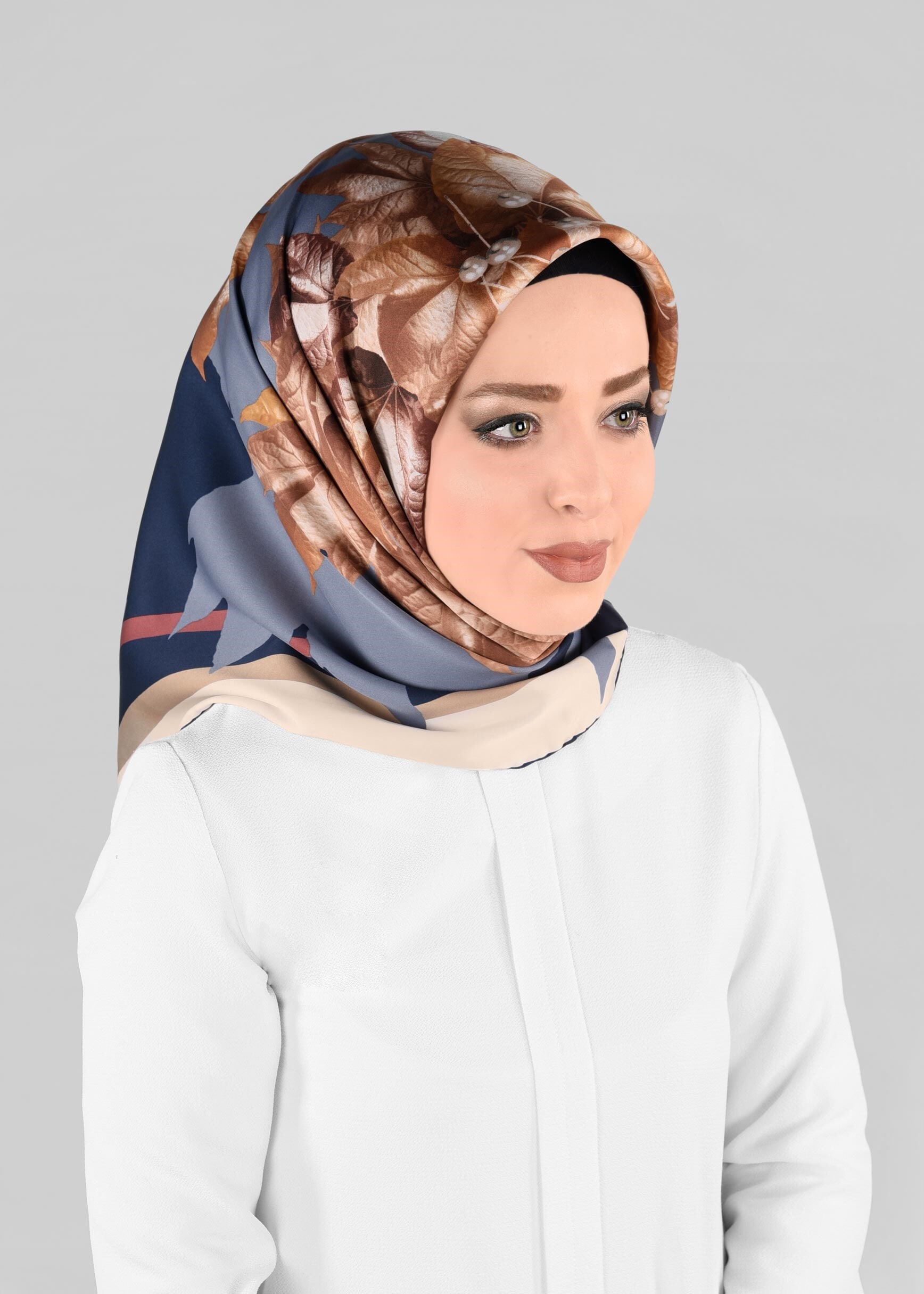 Tesettür giyim LACİVERT 12973-1 ALVİNA DESENLİ EŞARP