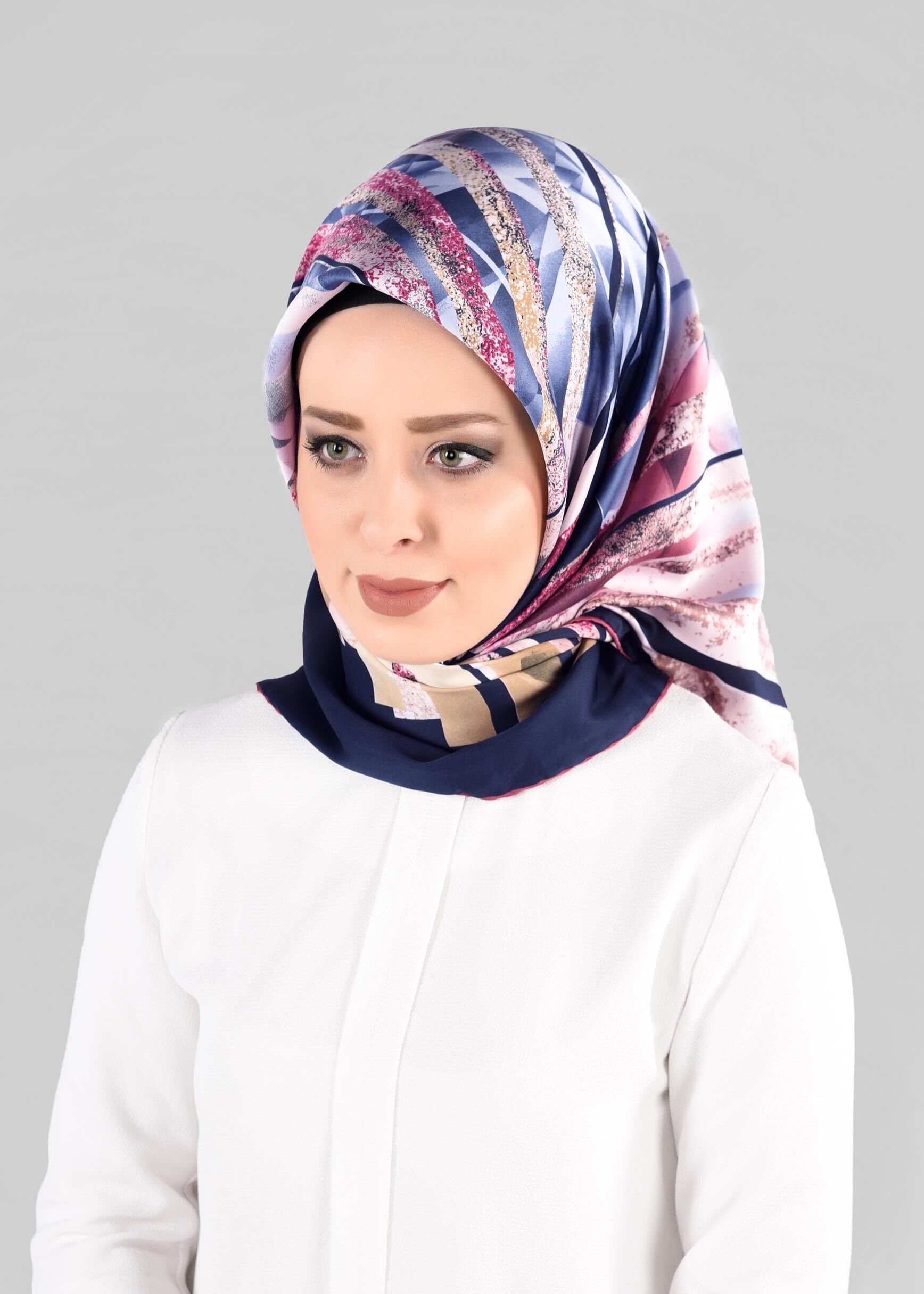 Tesettür giyim LACİVERT 12981-1 ALVİNA DESENLİ EŞARP