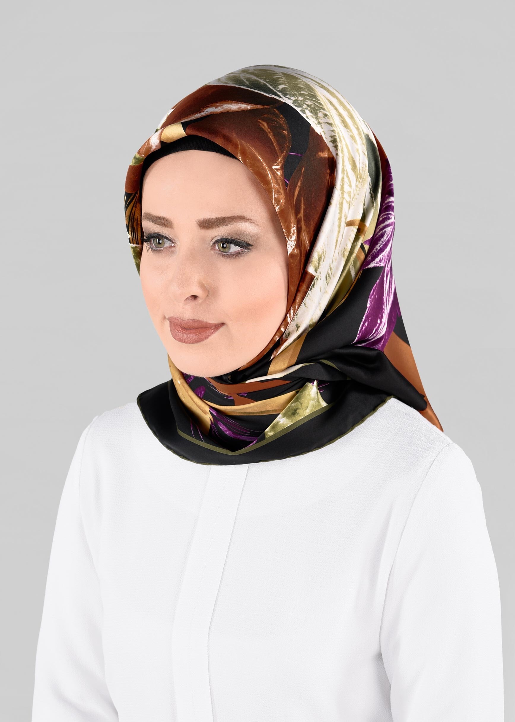 Tesettür giyim SİYAH 12982-1 ALVİNA DESENLİ EŞARP