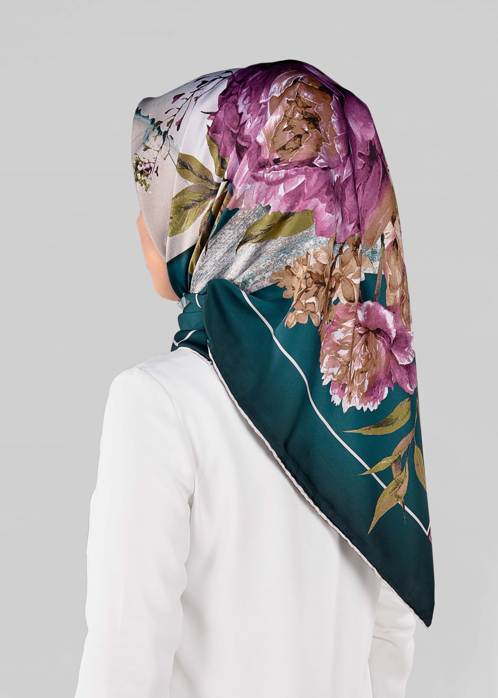 Tesettür giyim MAVİ 12995-1 ALVİNA DESENLİ EŞARP