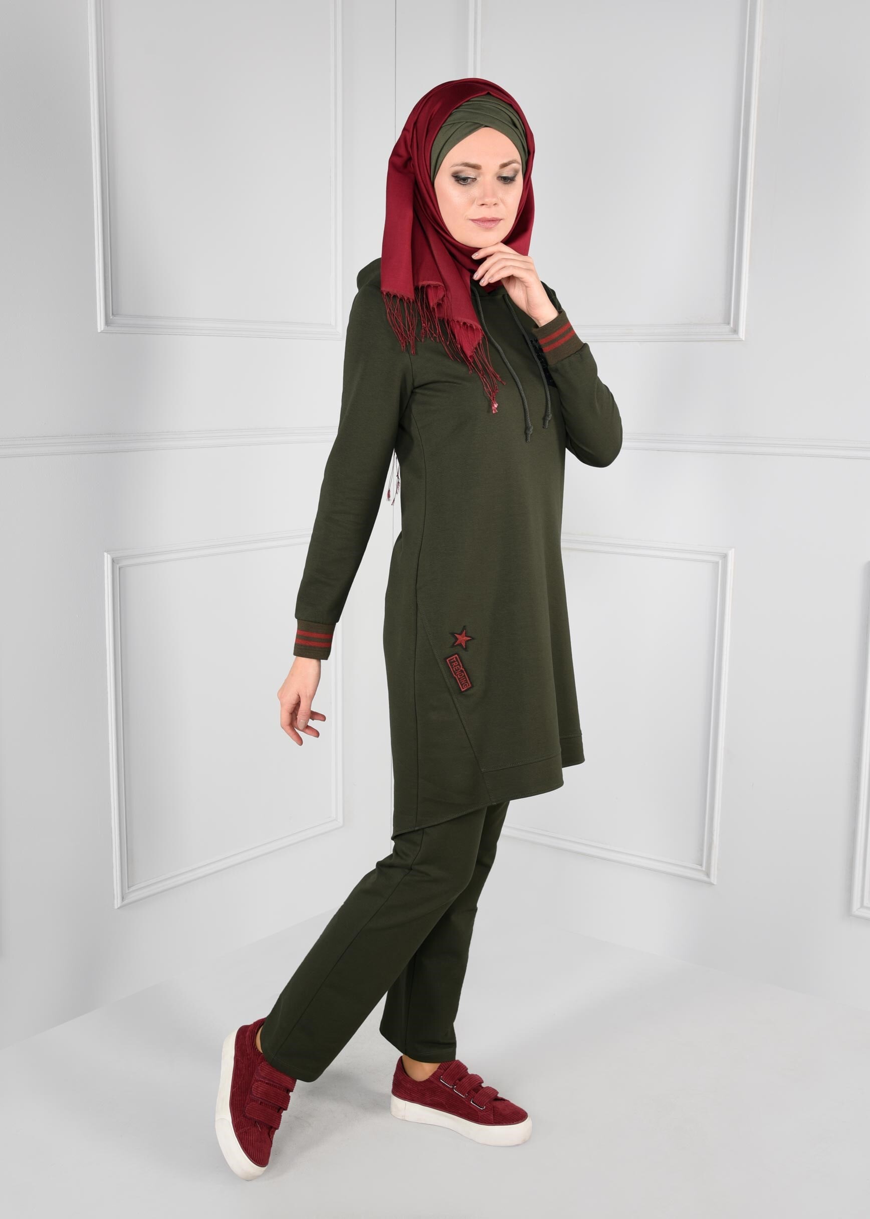 Tesettür giyim HAKİ KAPÜŞONLU 2&prime;Lİ EŞOFMAN TAKIM 4663 
