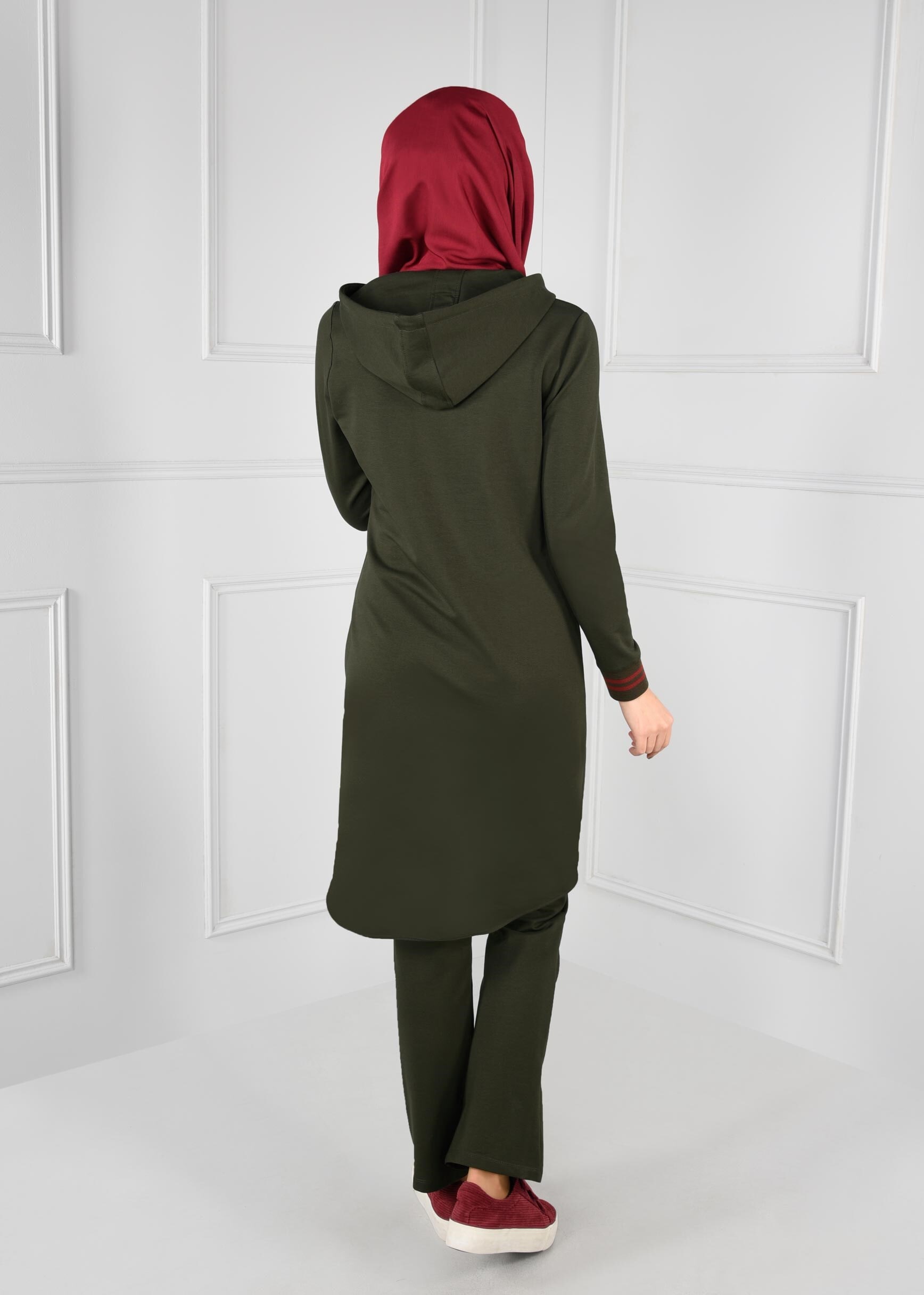 Tesettür giyim HAKİ KAPÜŞONLU 2&prime;Lİ EŞOFMAN TAKIM 4663 