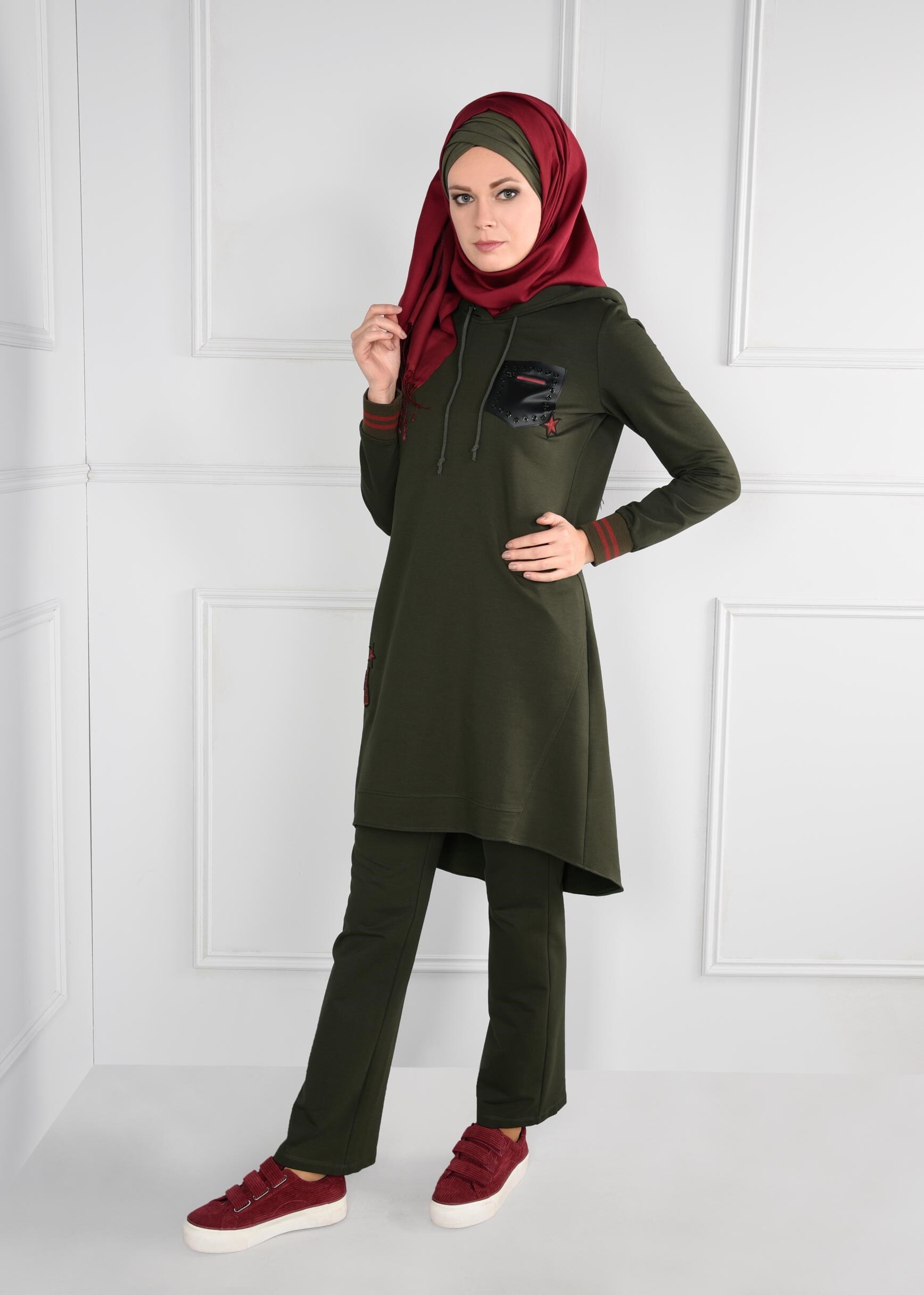 Tesettür giyim HAKİ KAPÜŞONLU 2&prime;Lİ EŞOFMAN TAKIM 4663 