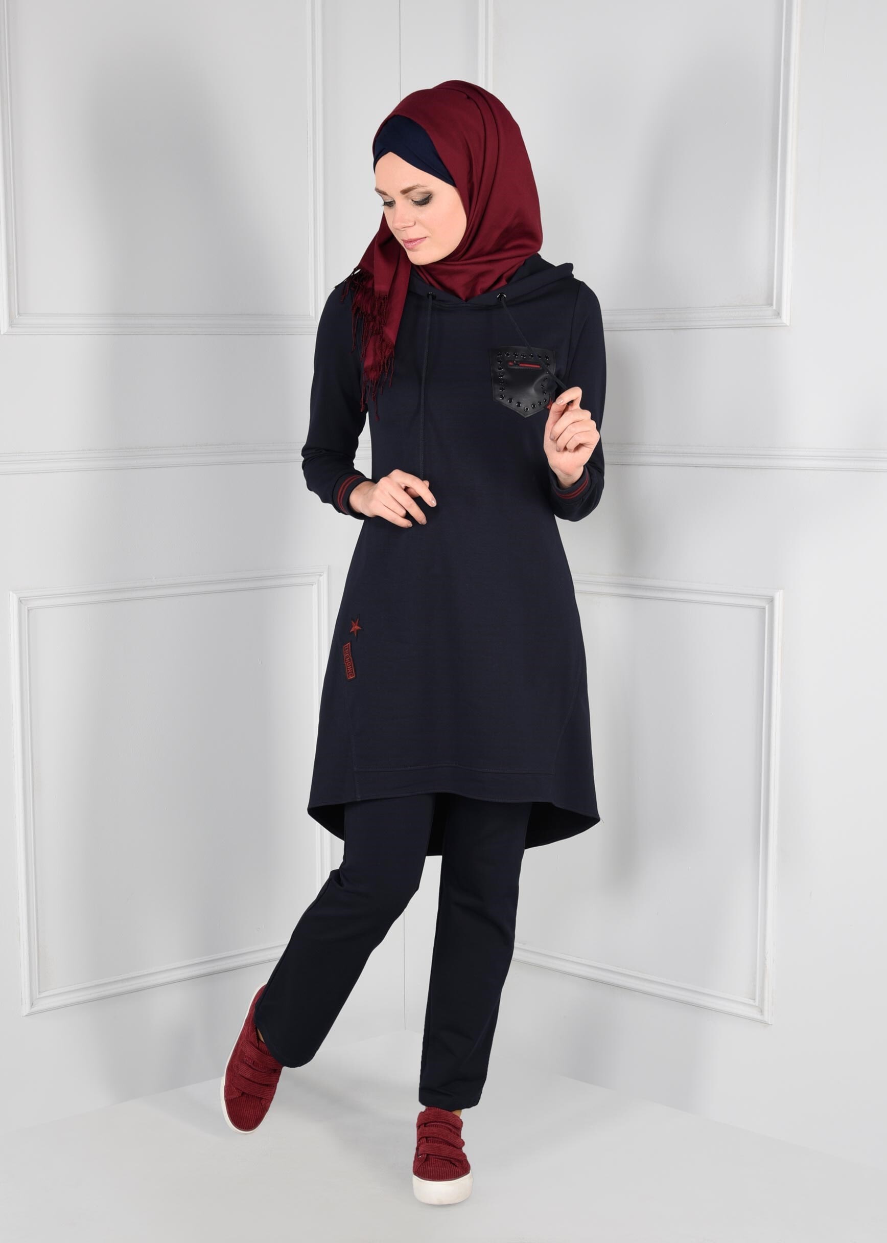 Tesettür giyim LACİVERT KAPÜŞONLU 2&prime;Lİ EŞOFMAN TAKIM 4663 