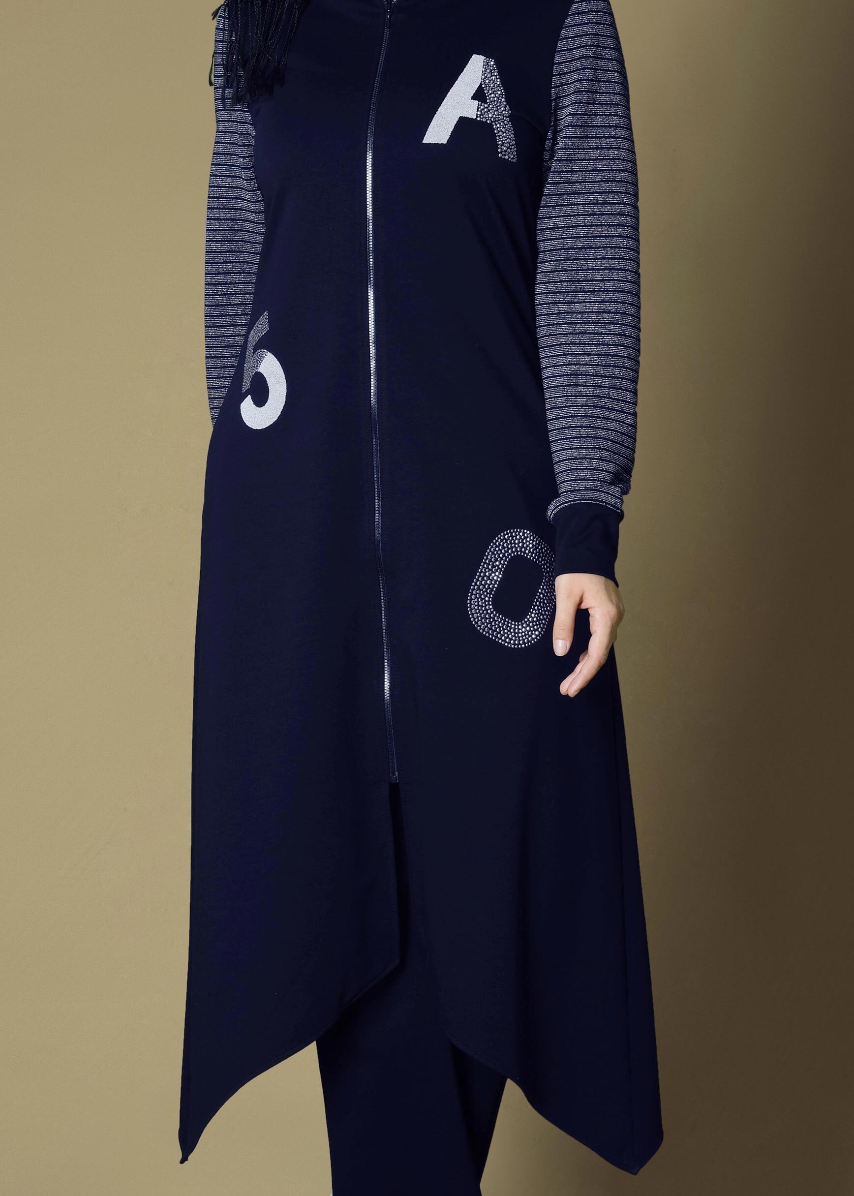 Tesettür giyim LACİVERT ASİMETRİK KESİM FERMUARLI KAPÜŞONLU 2Lİ PANTOLON EŞOFMAN TAKIM 4693