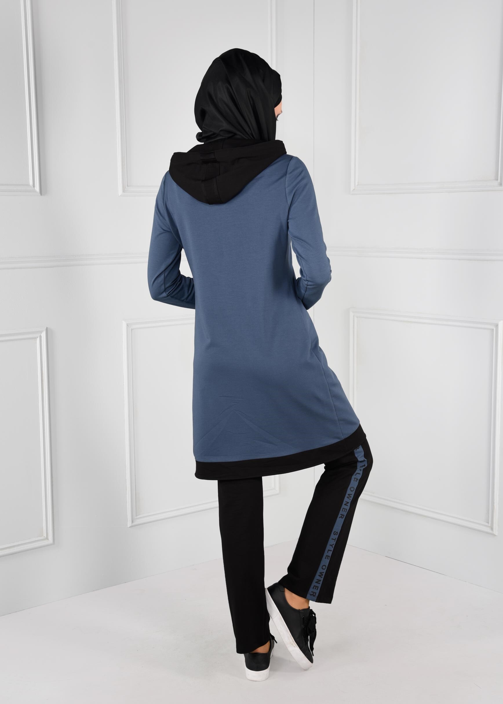 Tesettür giyim LACİVERT KAPÜŞONLU YAZI DETAYLI 2Lİ PANTOLON EŞOFMAN TAKIMI 4695