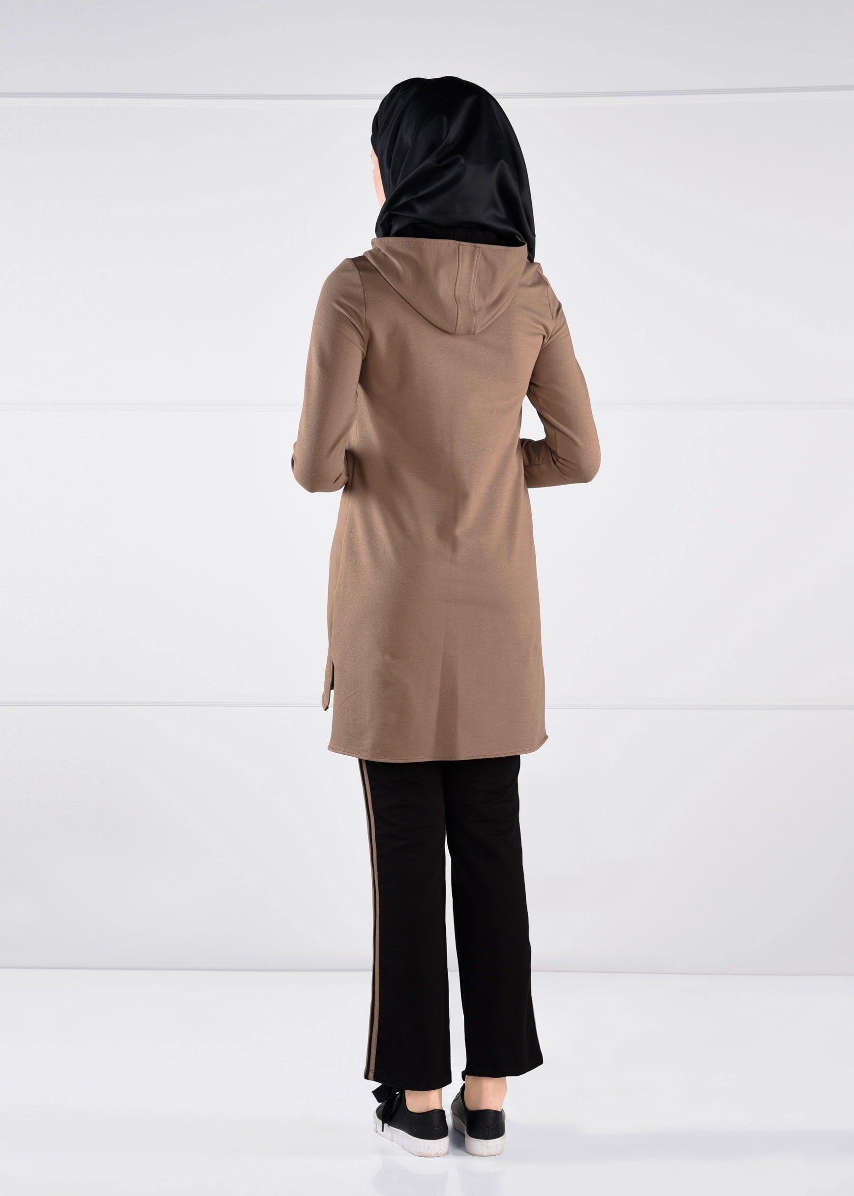 Tesettür giyim KAHVE ÖNÜ BASKILI 2&prime;Lİ EŞOFMAN TAKIM 4696